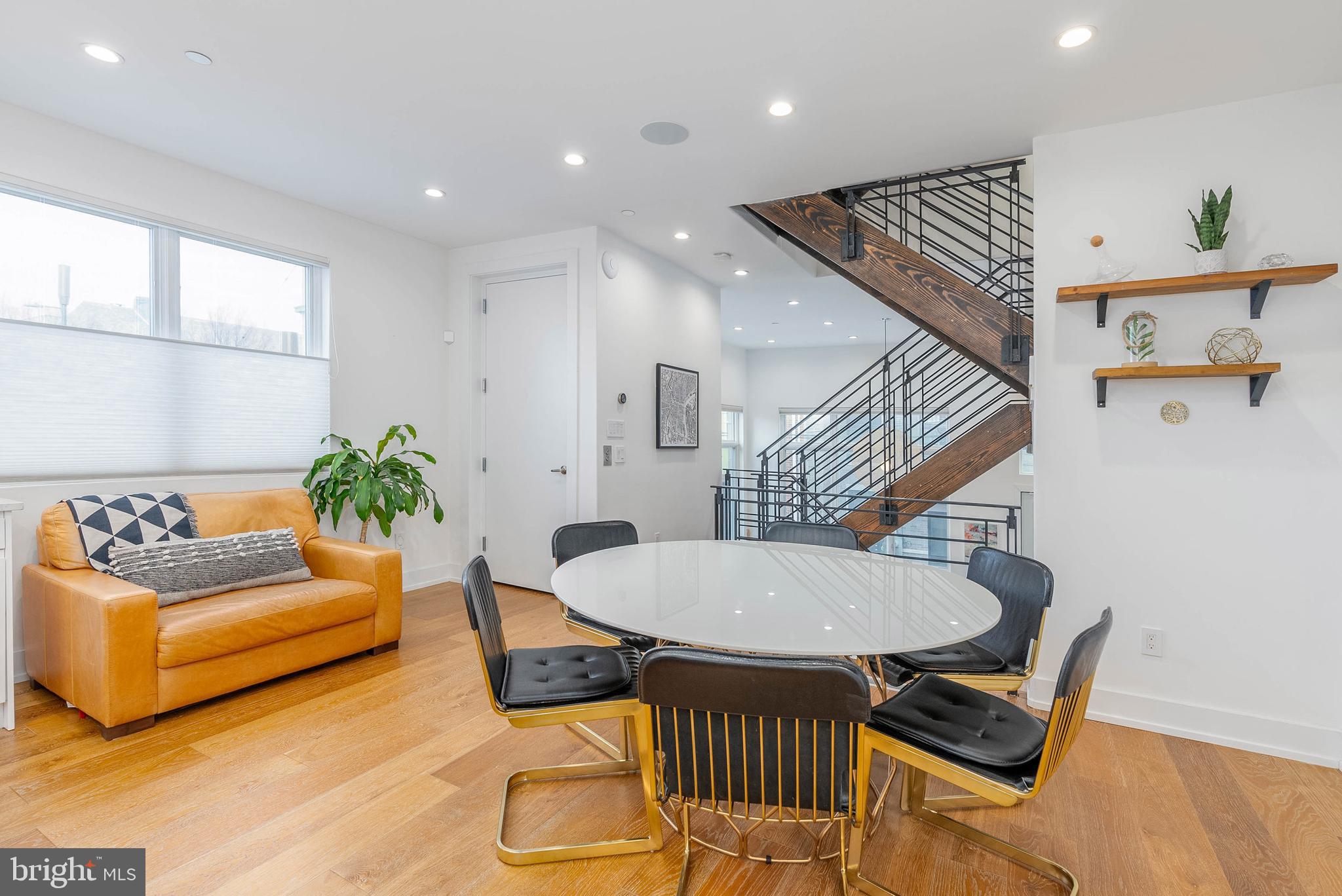 BELLA VISTA - Residential