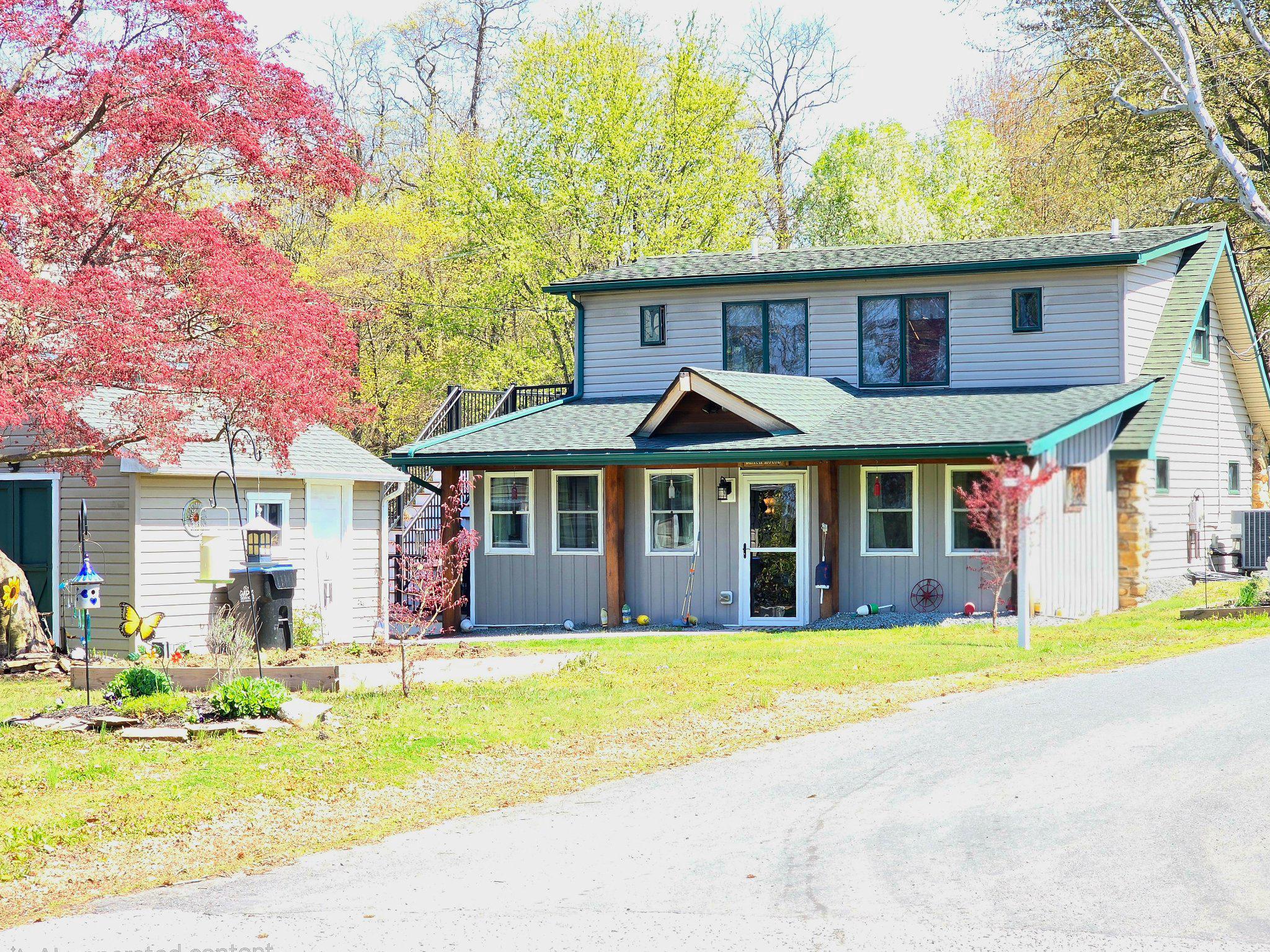 CRYSTAL BEACH MANOR - Residential