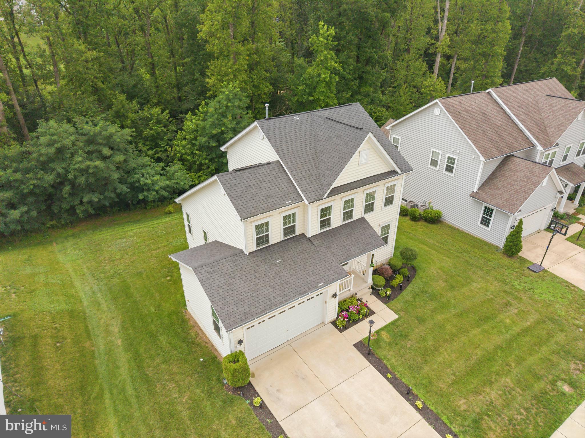 MARSHALL GROVE ESTATES - Residential