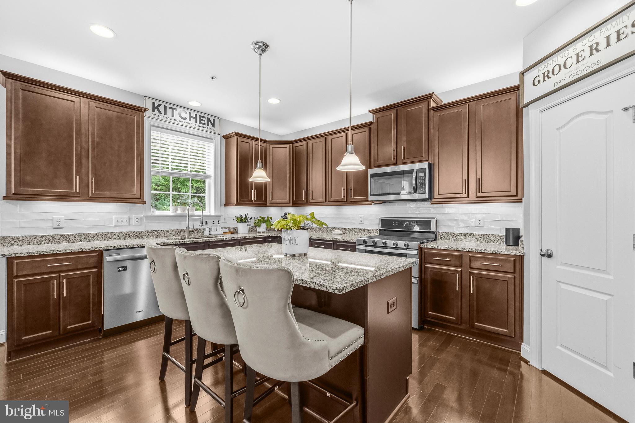MARSHALL GROVE ESTATES - Residential
