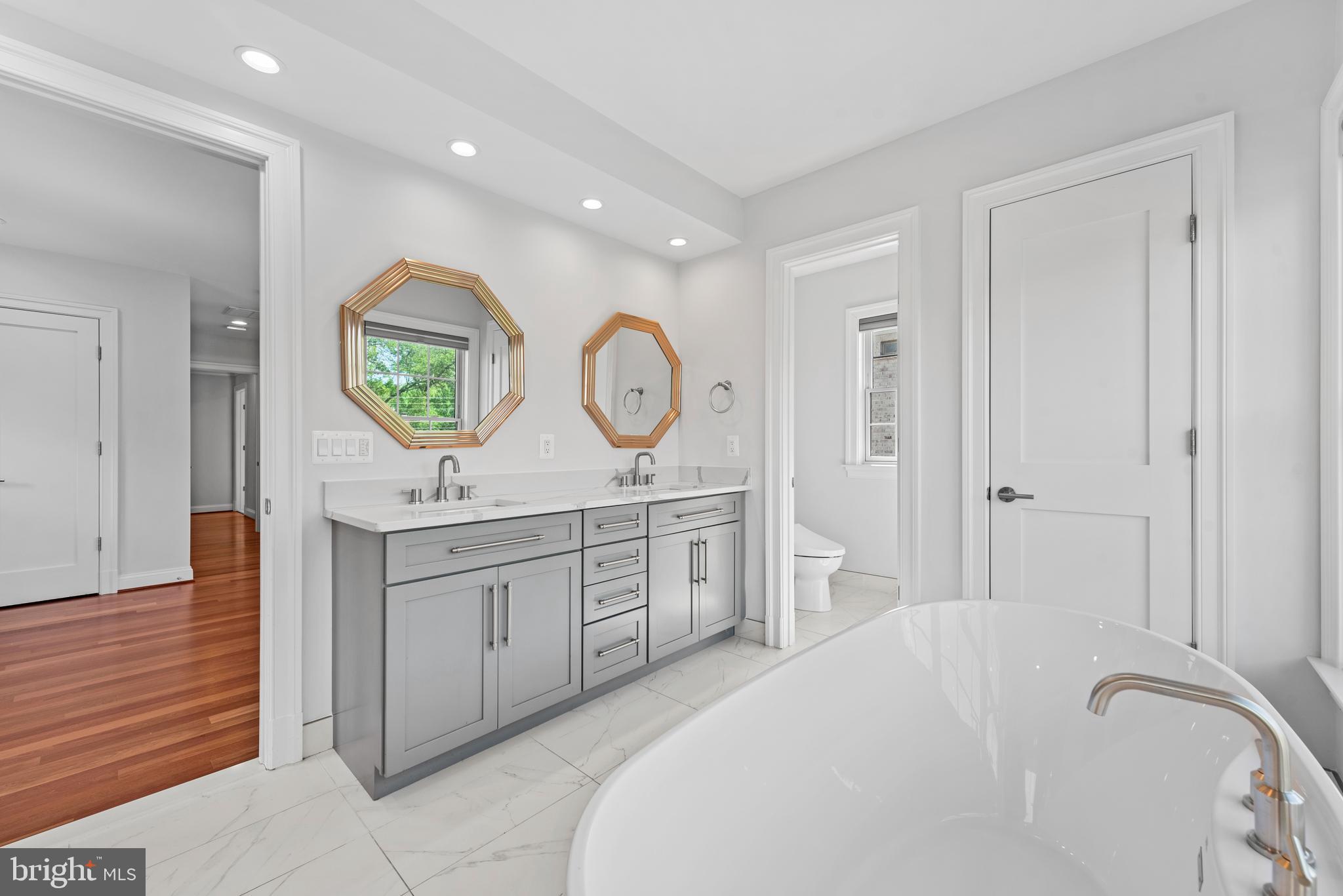 BROYHILL LANGLEY ESTATES - Residential