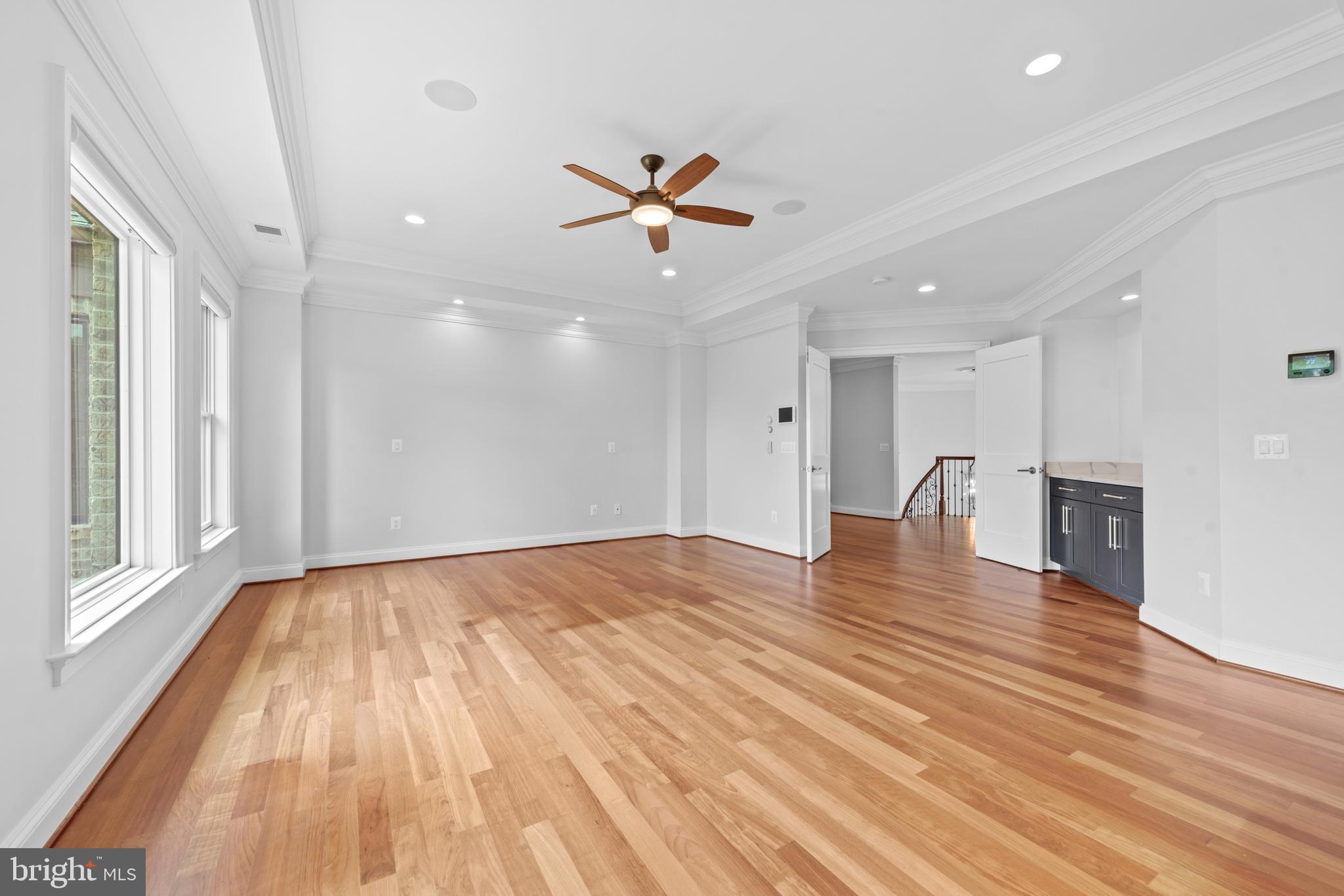 BROYHILL LANGLEY ESTATES - Residential