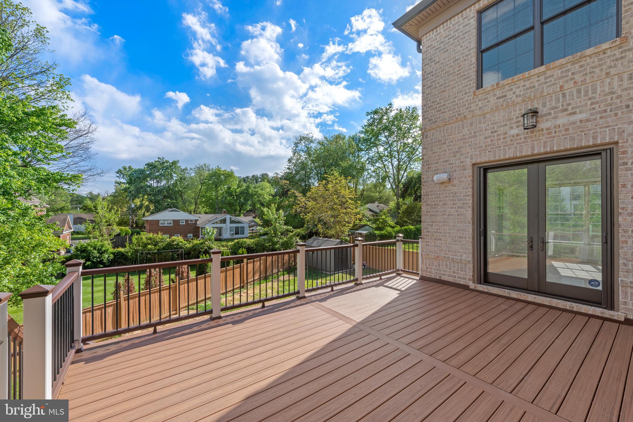 BROYHILL LANGLEY ESTATES - Residential