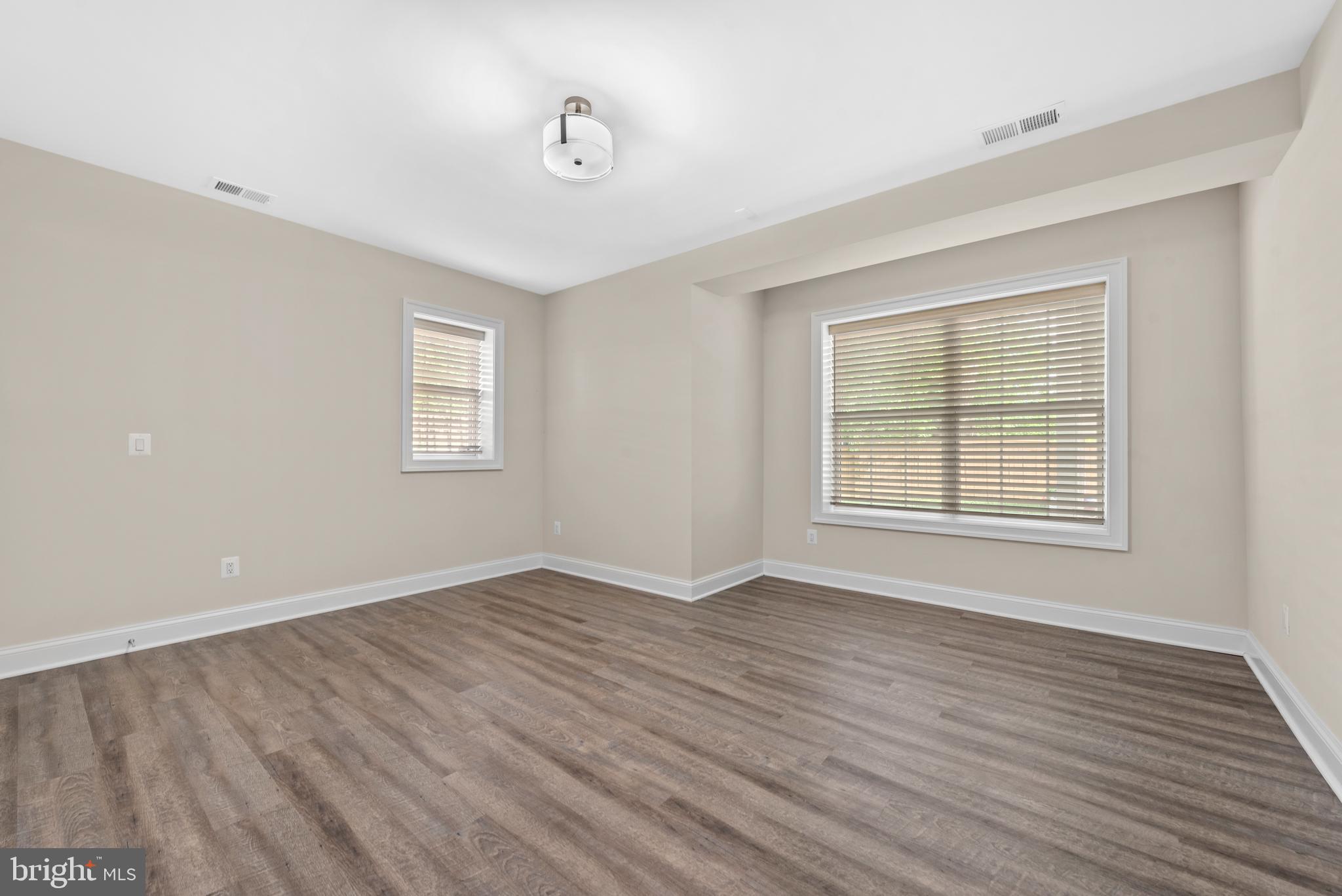 BROYHILL LANGLEY ESTATES - Residential