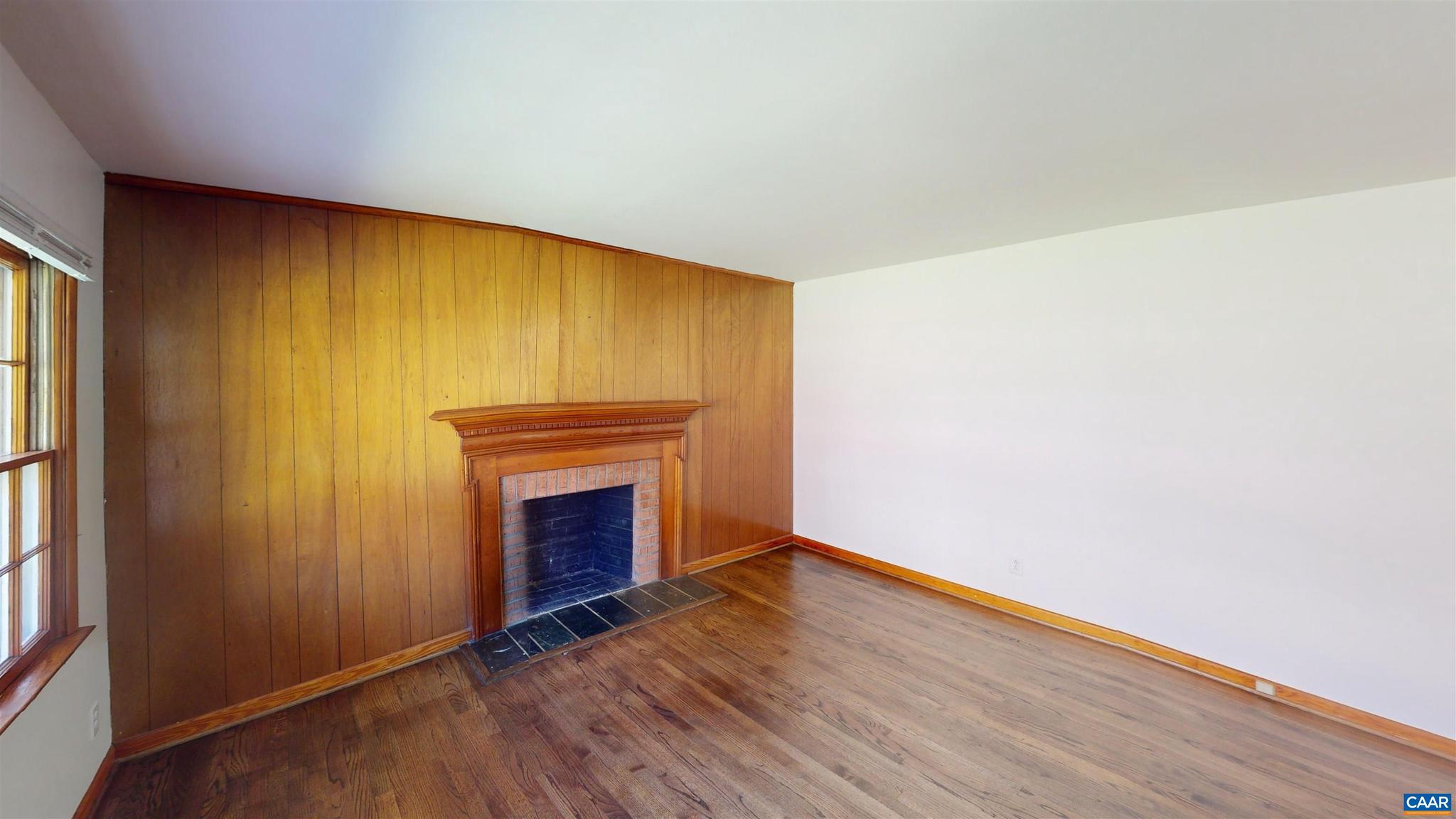 UNKNOWN - Residential Lease
