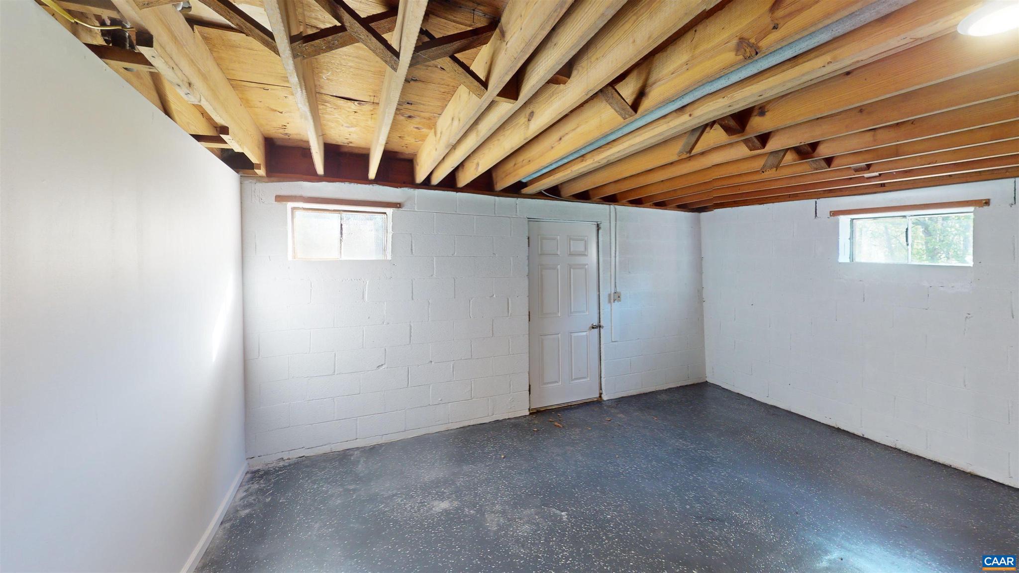 UNKNOWN - Residential Lease