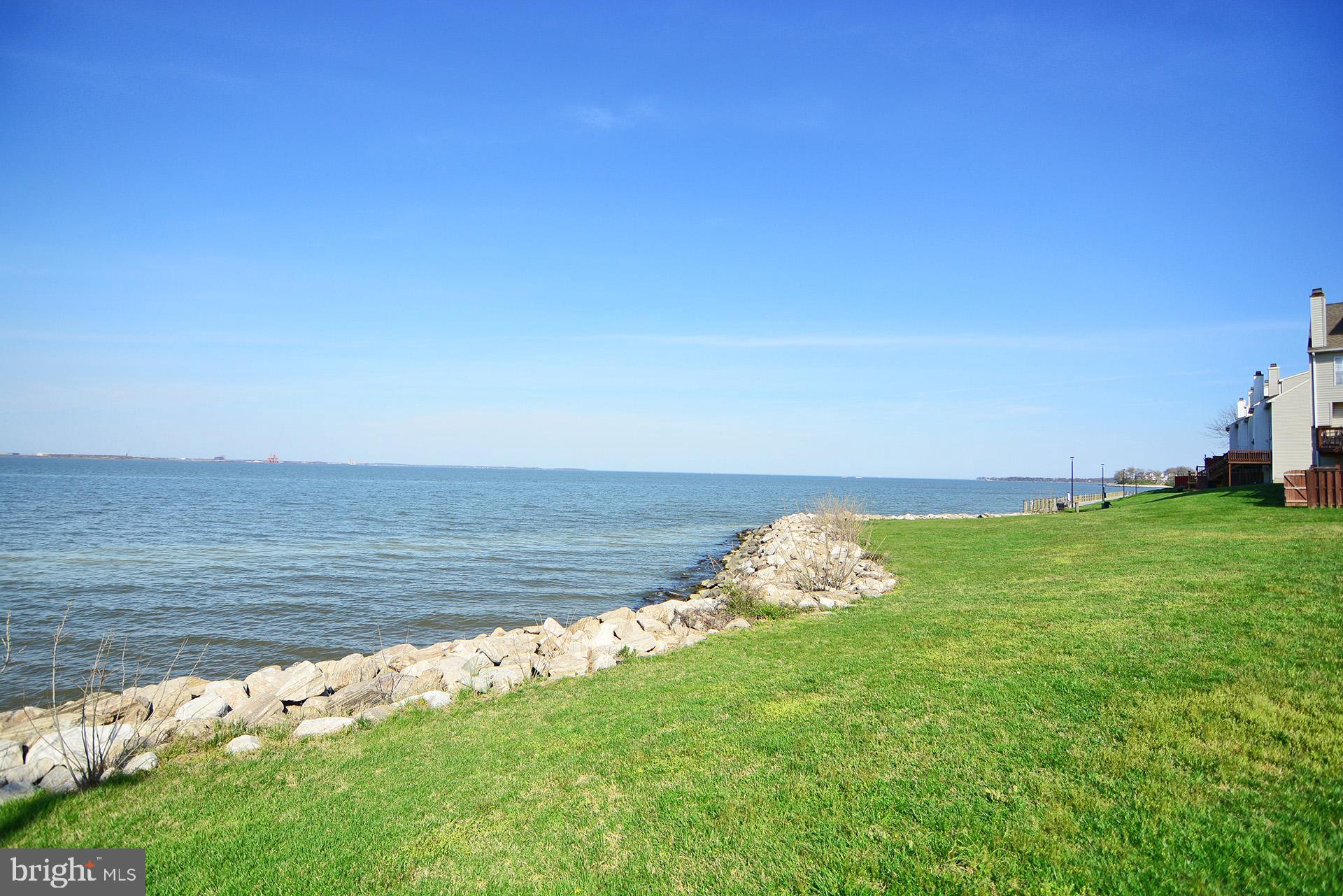 STONEY BEACH - Residential
