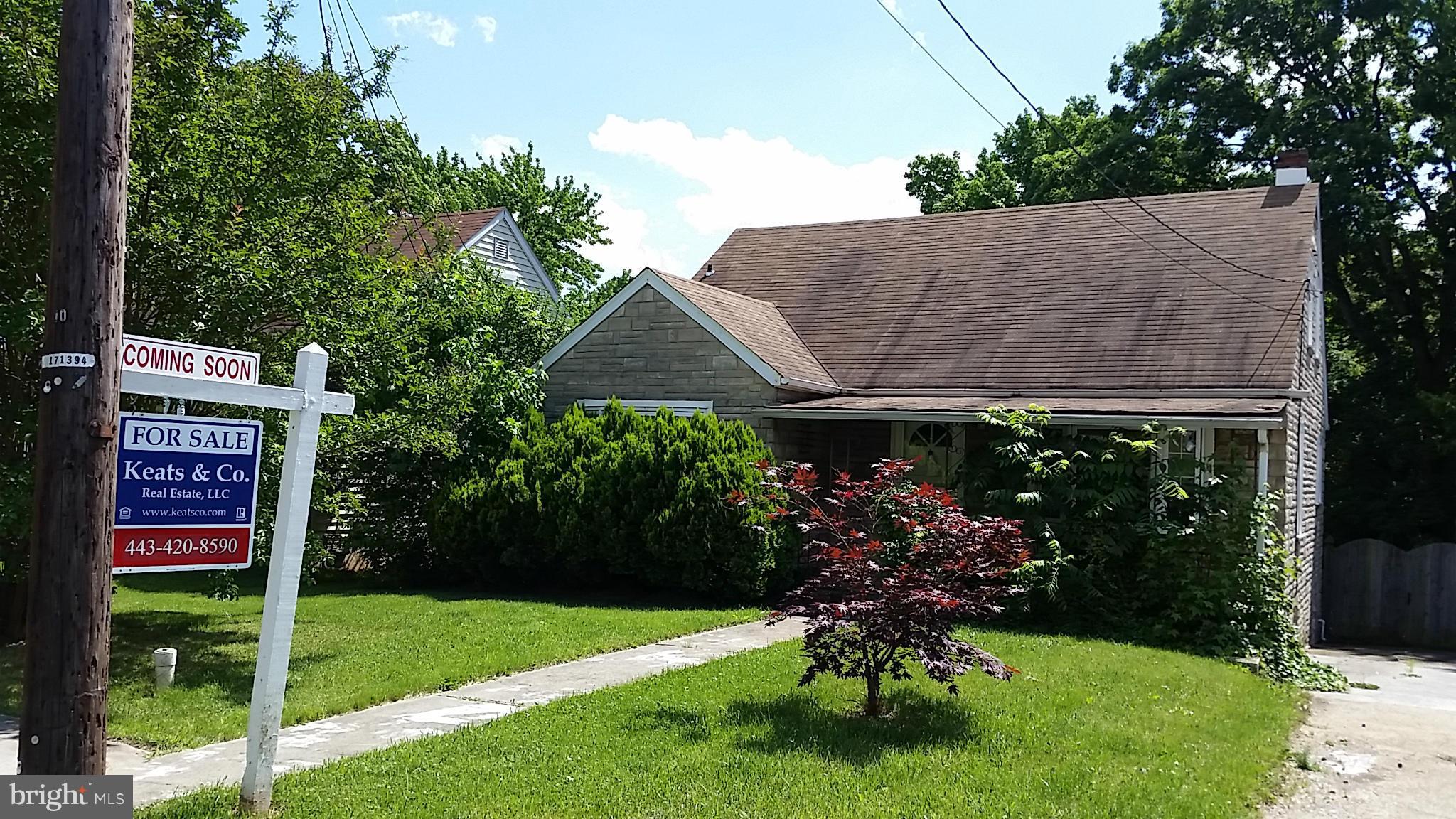 "Rosedale Bargain!" Great home that needs some work in a very convenient location! The home needs some repair, but is an amazing value just over $100k there isn't much in the market like this. Come take a look and bring your best offer to make this home yours!