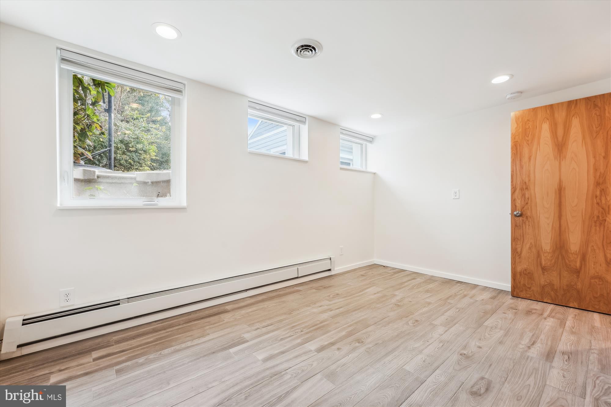 WEST CHEVY CHASE HEIGHTS - Residential