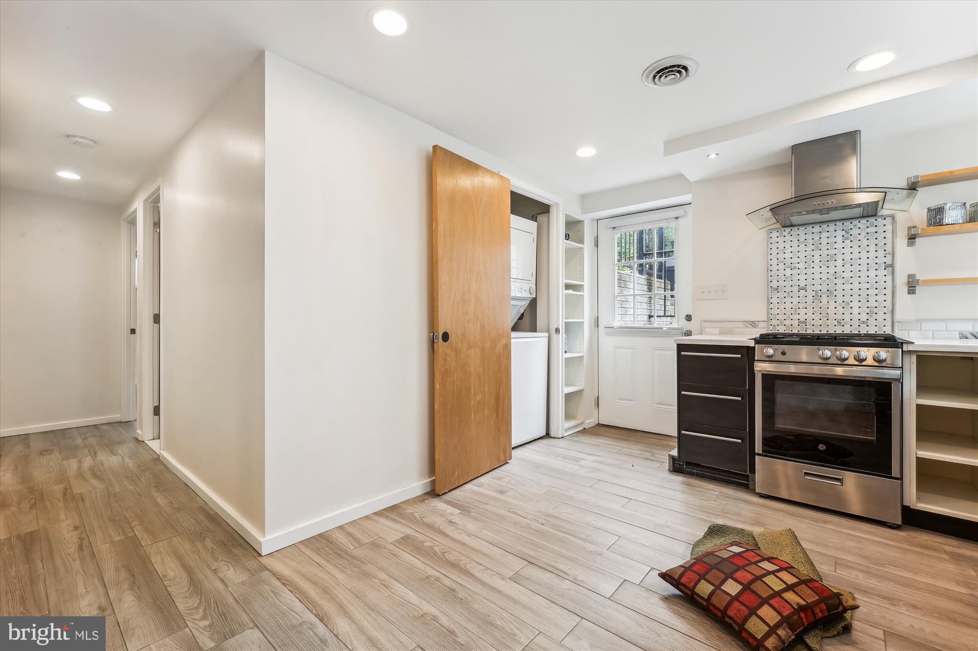 WEST CHEVY CHASE HEIGHTS - Residential