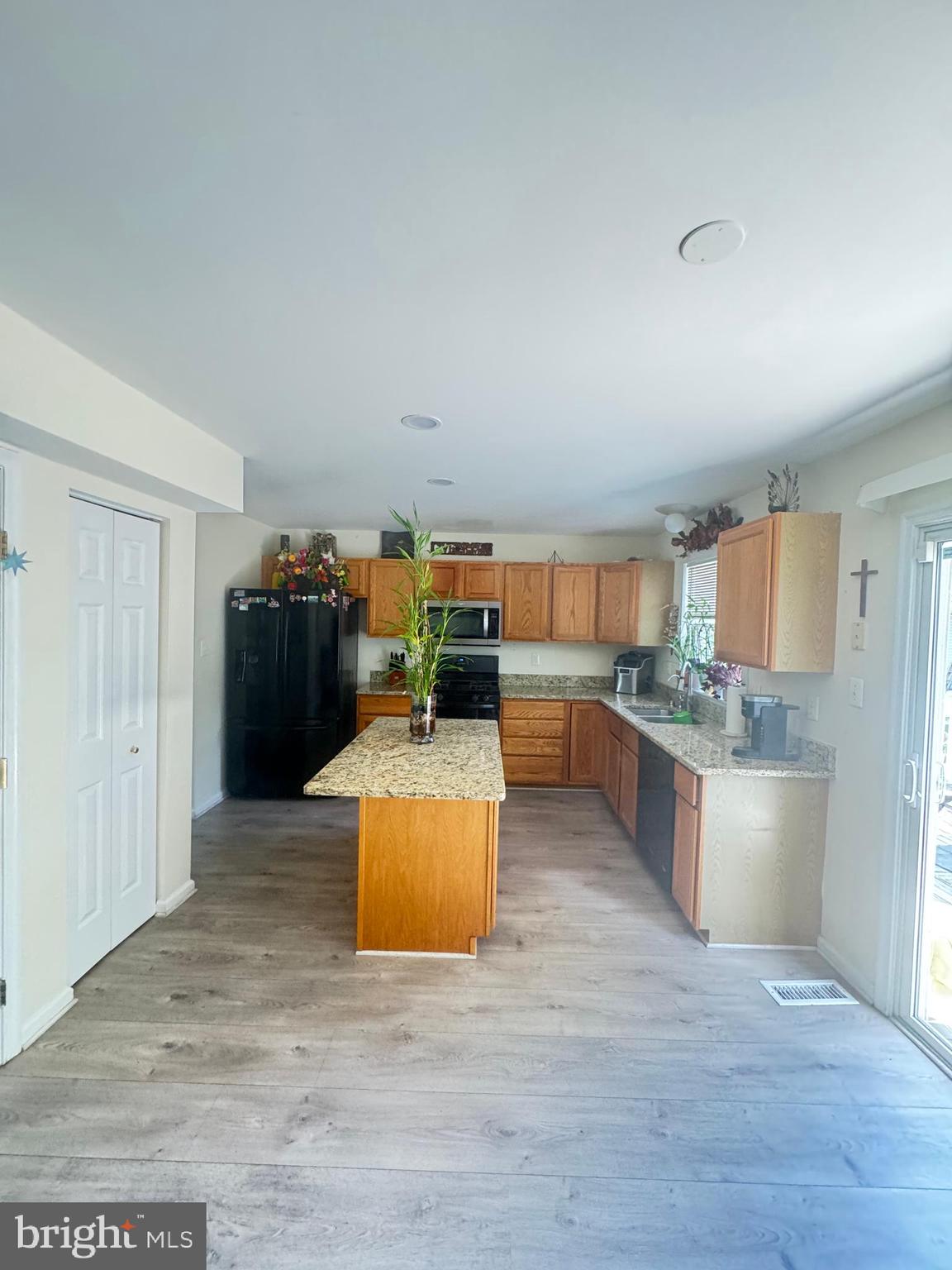 SENECA CROSSING - Residential