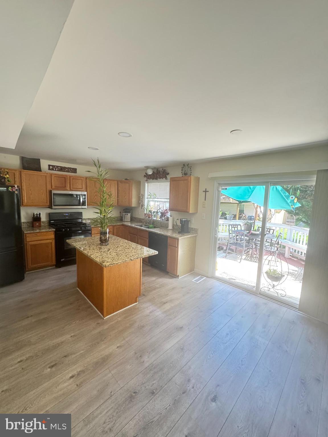 SENECA CROSSING - Residential