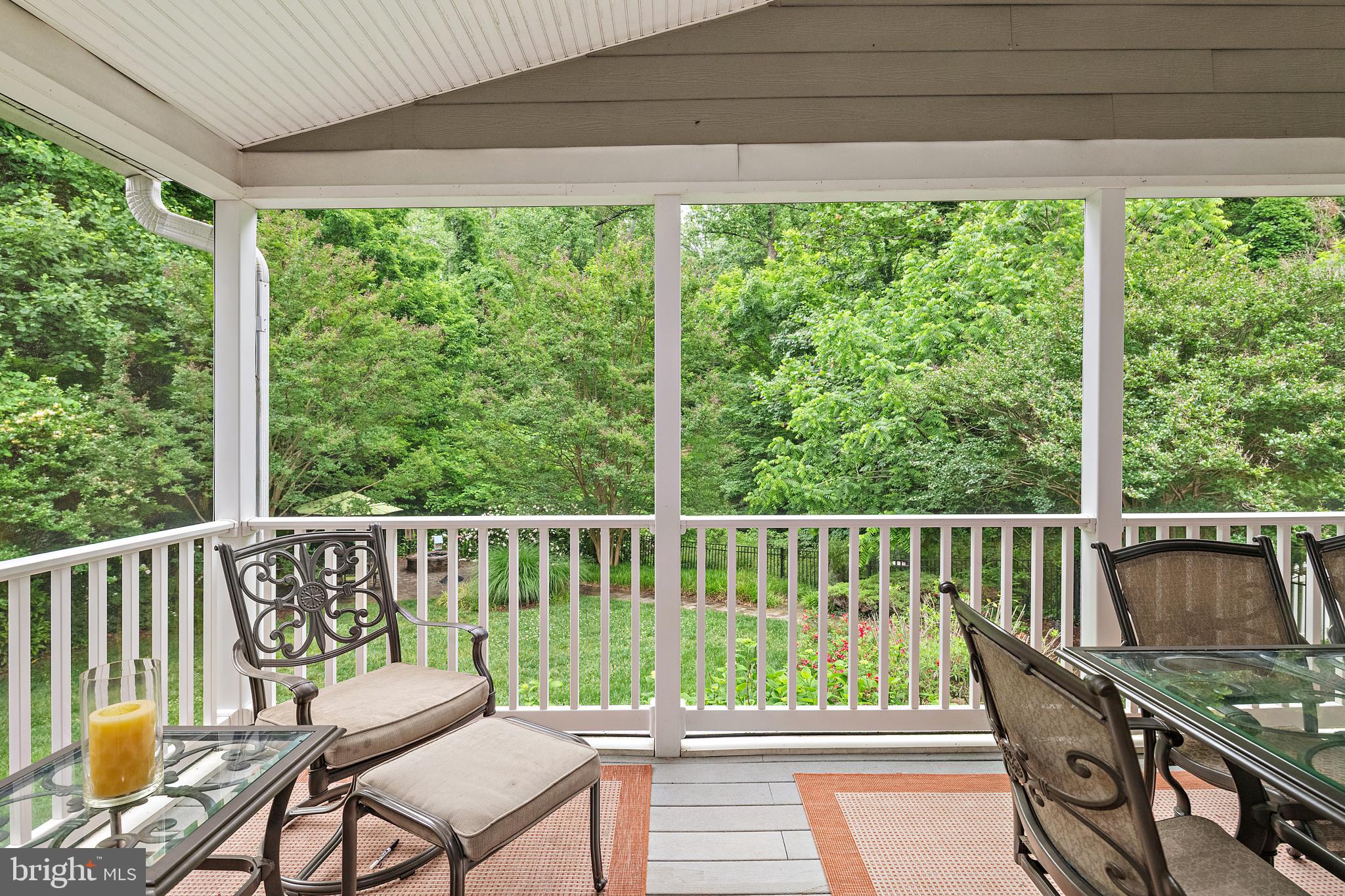 PENDENNIS MOUNT - Residential