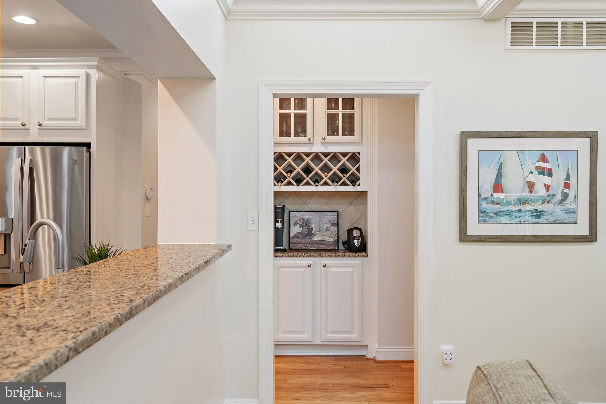 PENDENNIS MOUNT - Residential