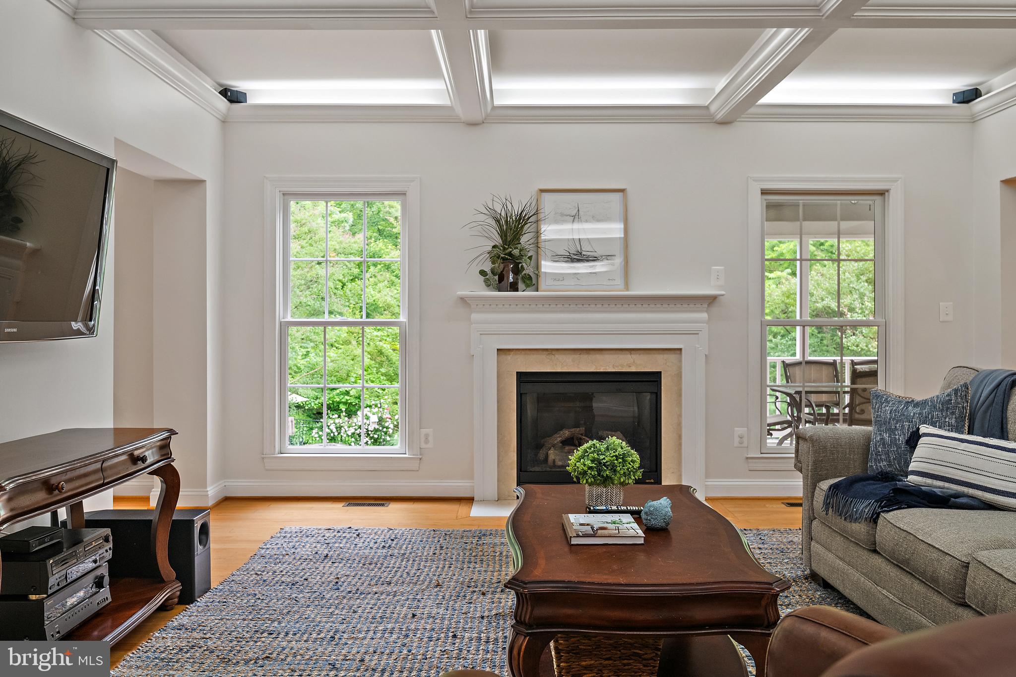 PENDENNIS MOUNT - Residential