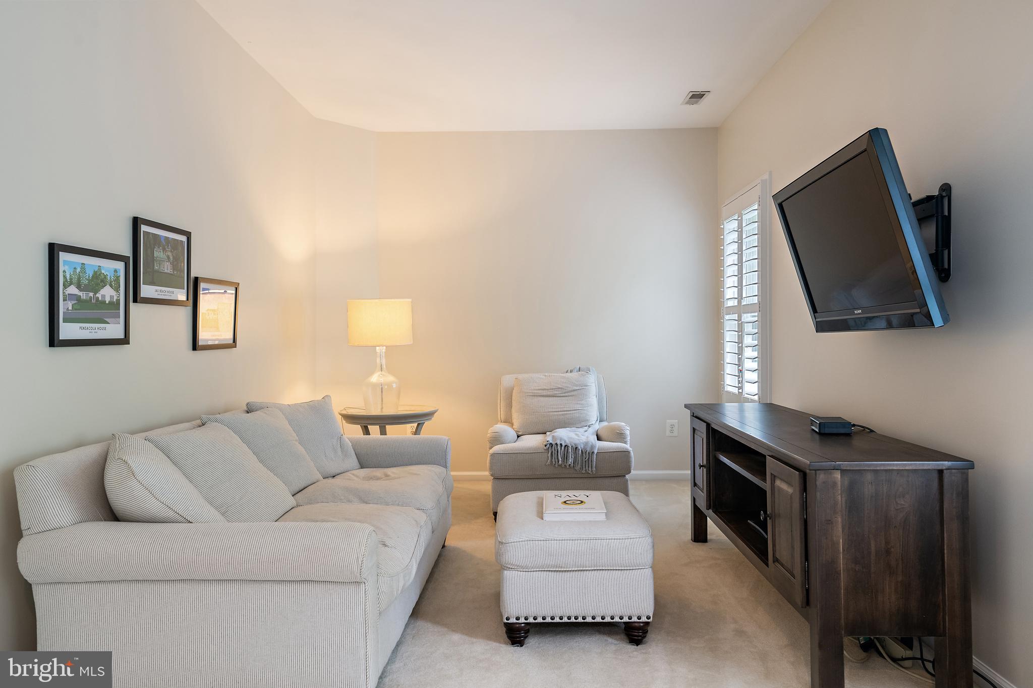 PENDENNIS MOUNT - Residential