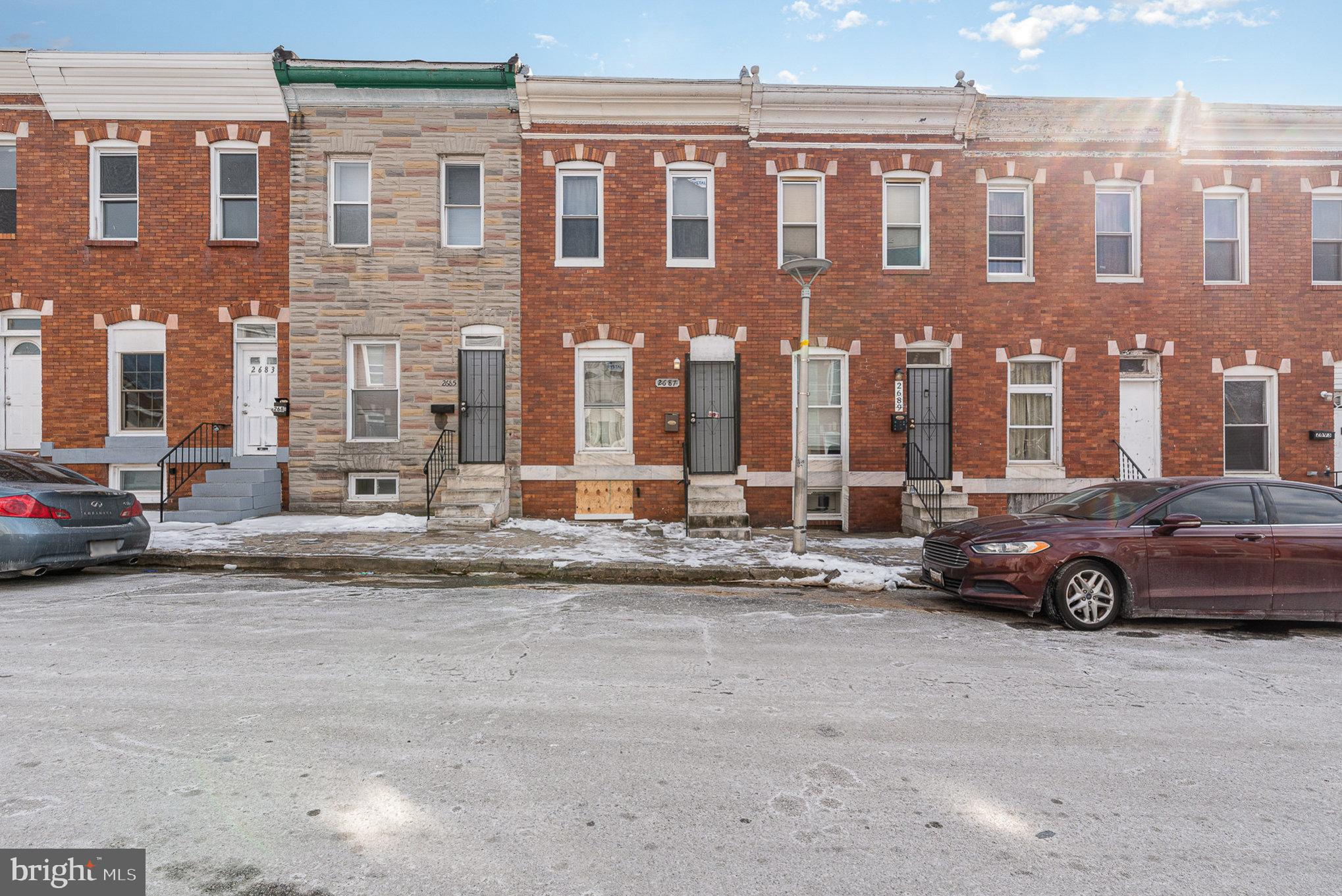 MILL HILL - Residential