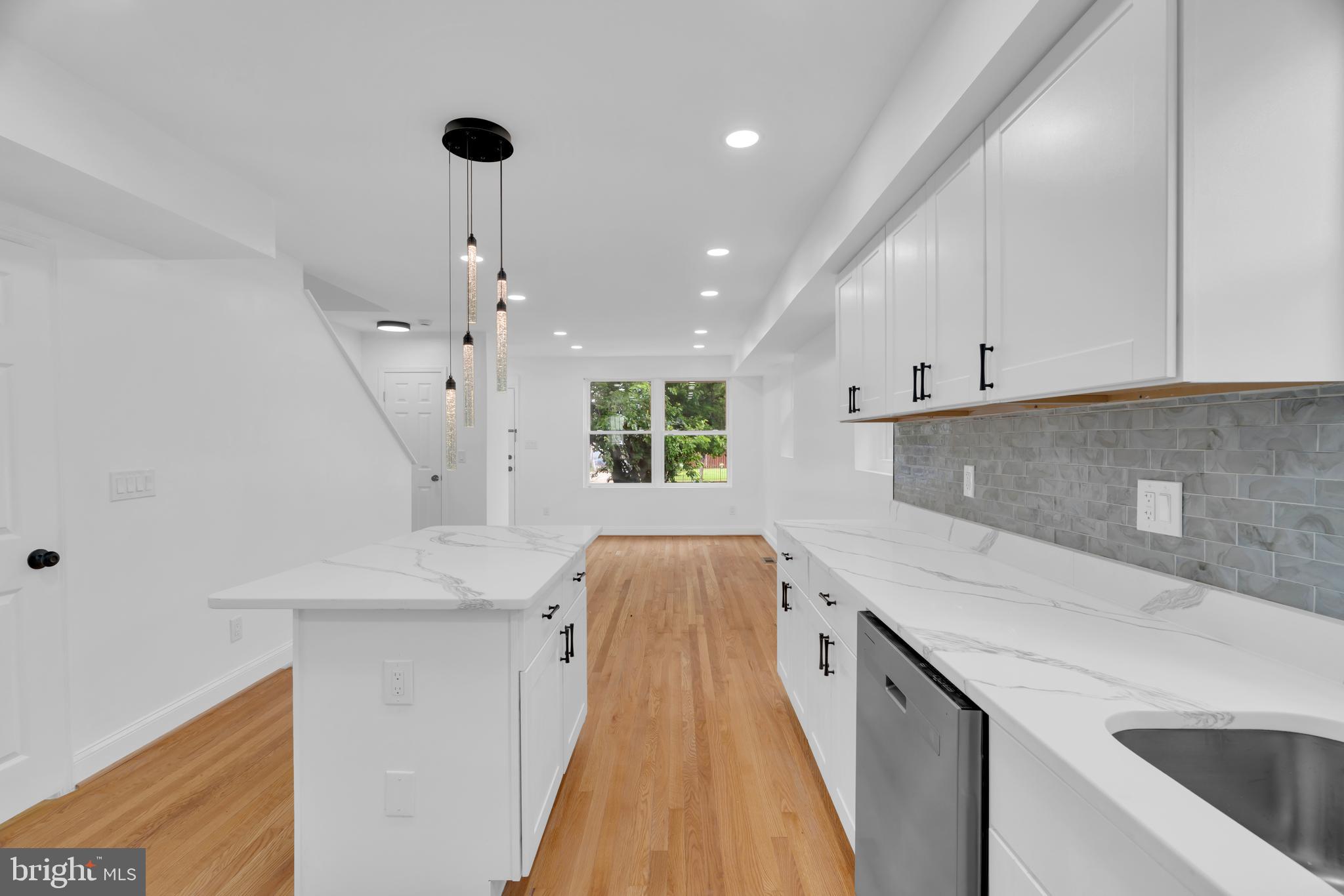 RIGGS PARK - Residential