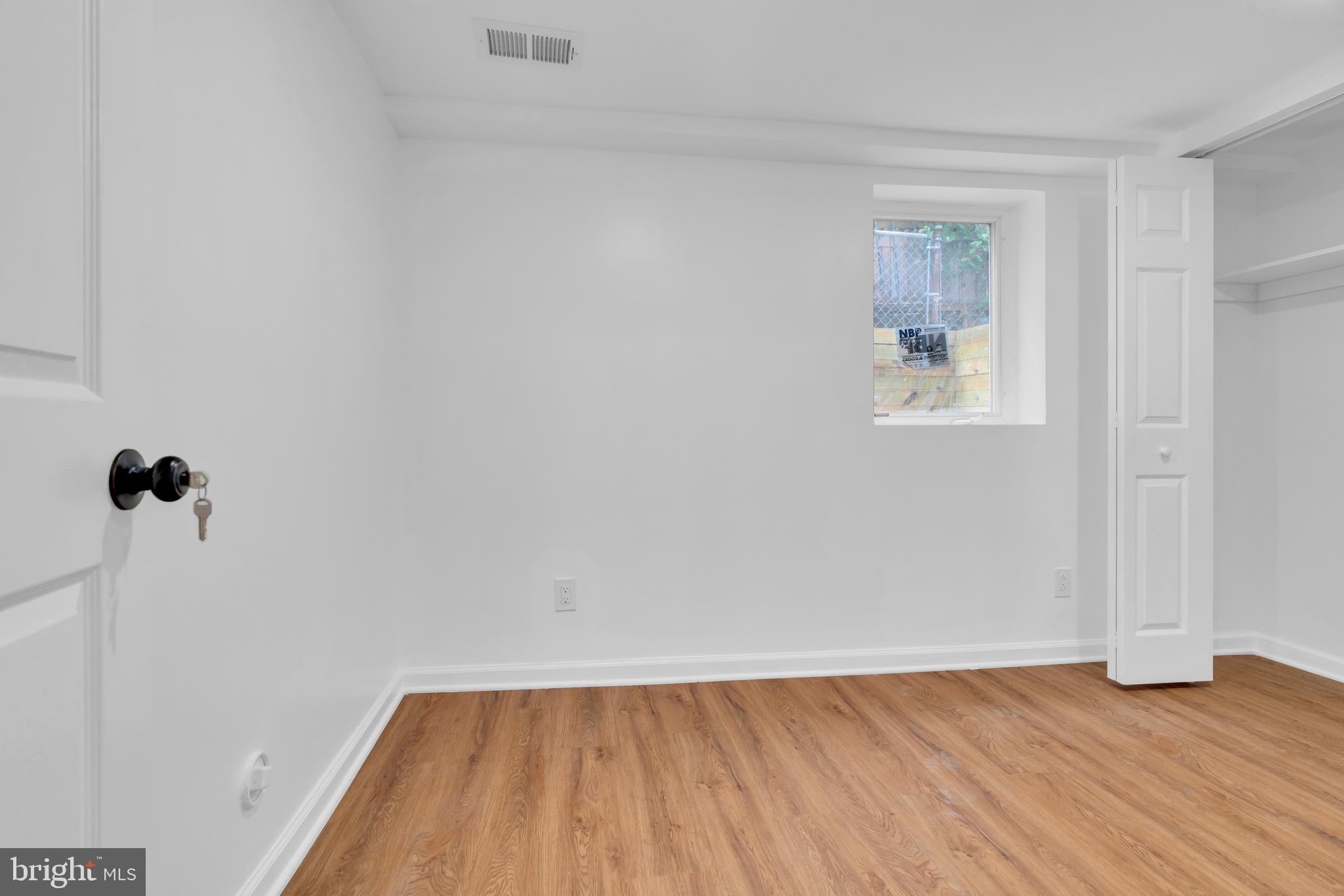 RIGGS PARK - Residential
