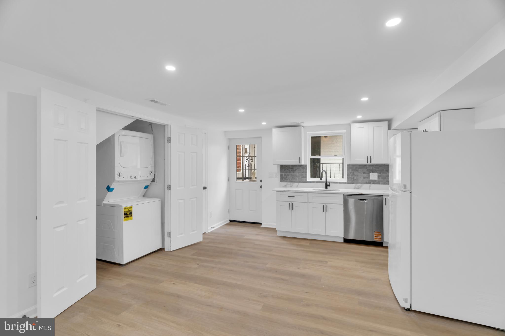 RIGGS PARK - Residential