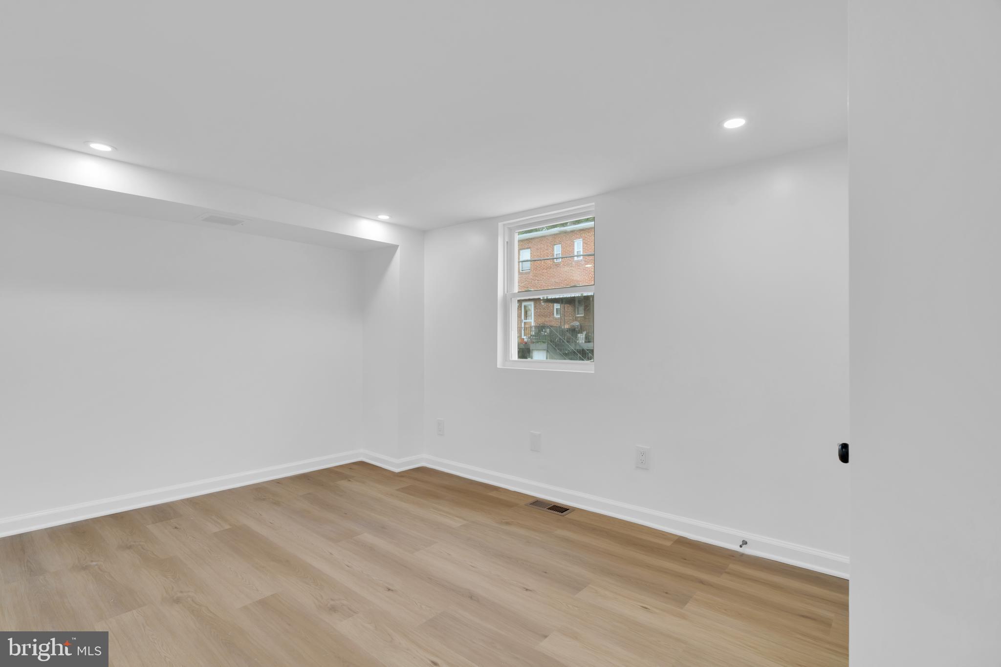 RIGGS PARK - Residential