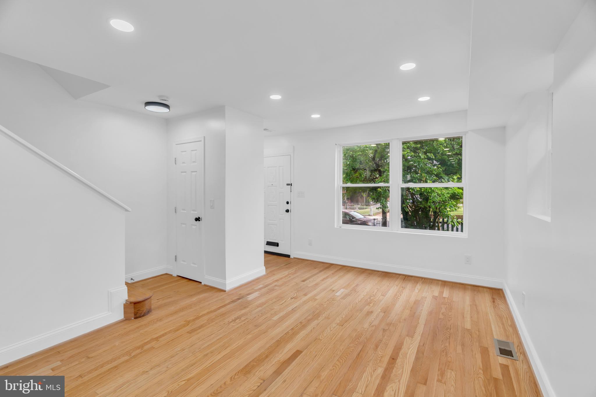 RIGGS PARK - Residential