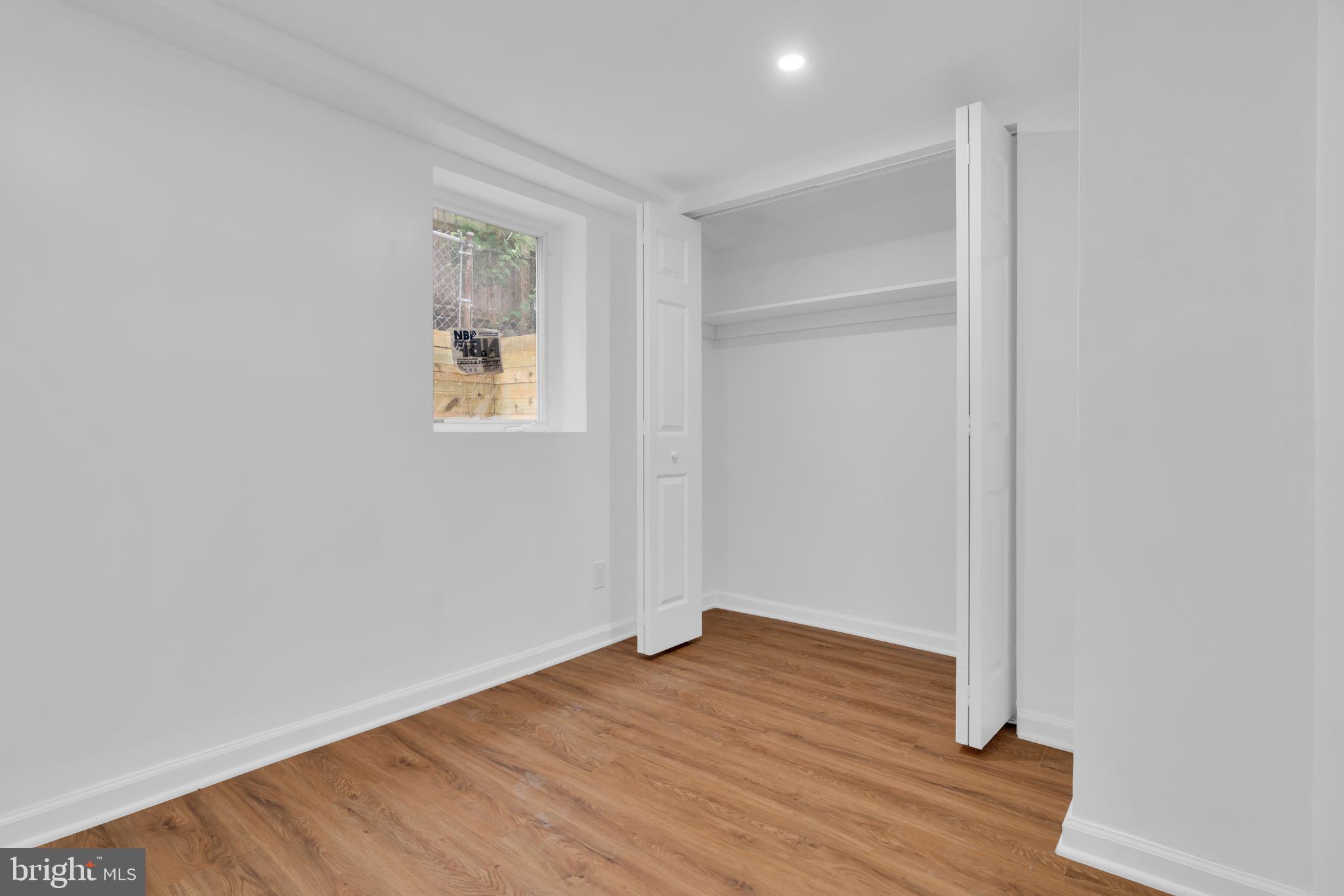 RIGGS PARK - Residential