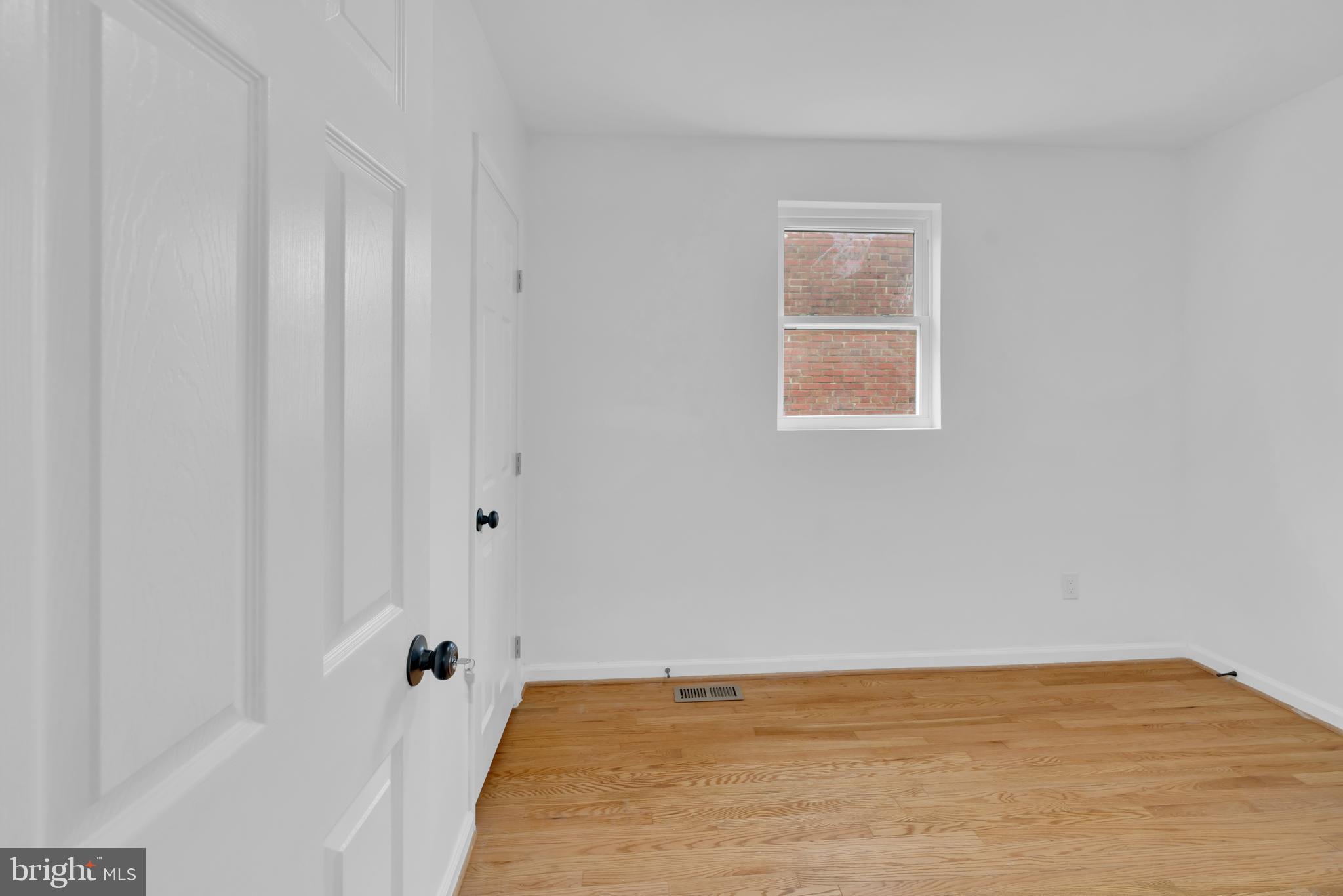 RIGGS PARK - Residential