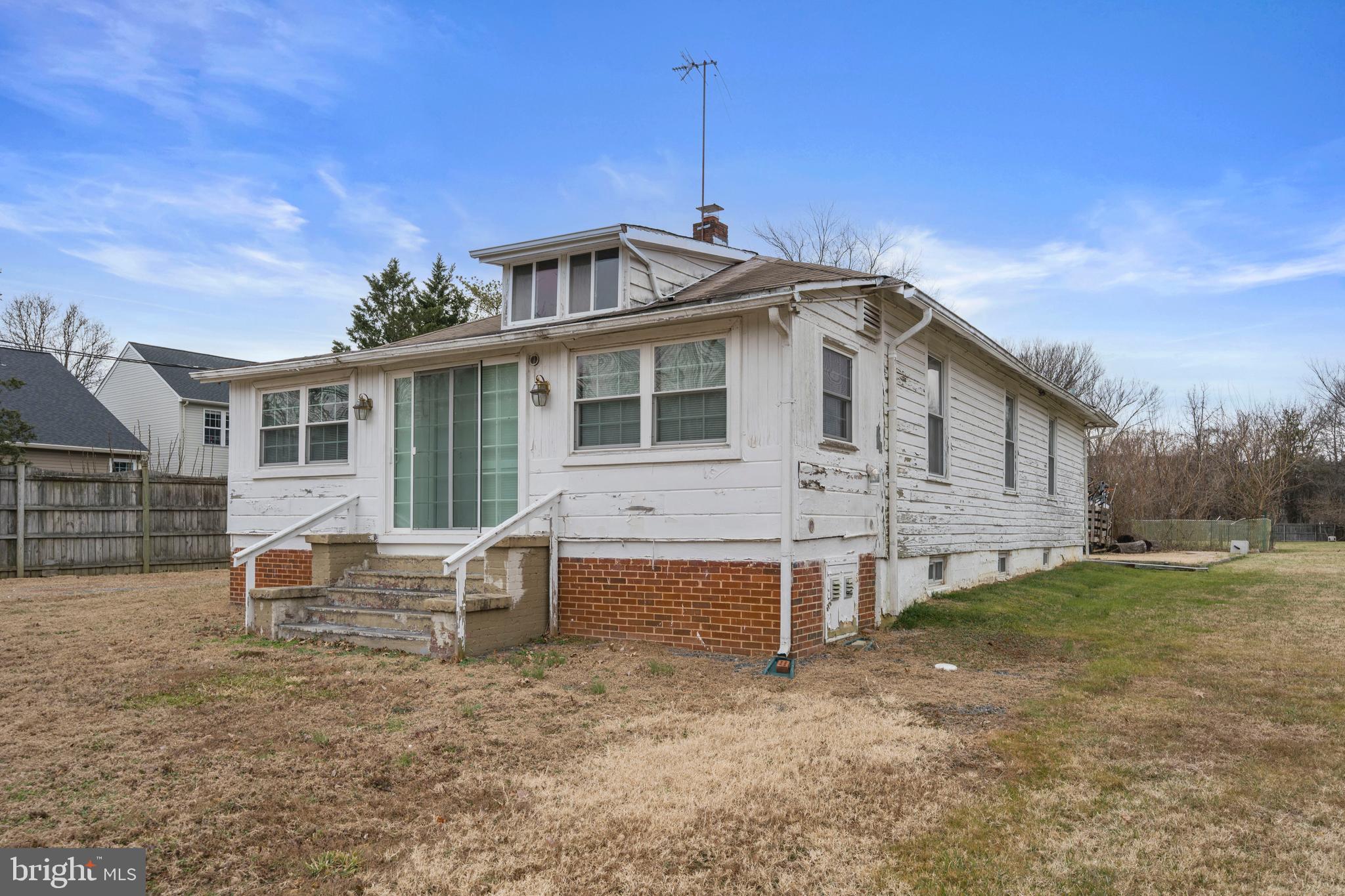 GUM SPRINGS - Residential