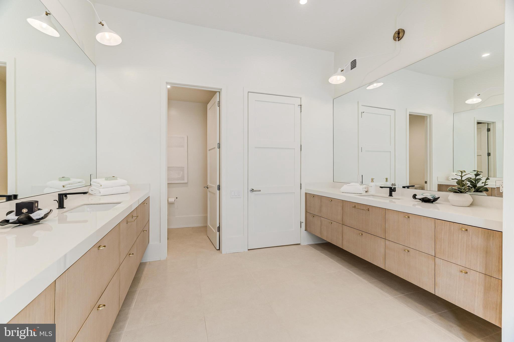 BELLEVUE FOREST - Residential