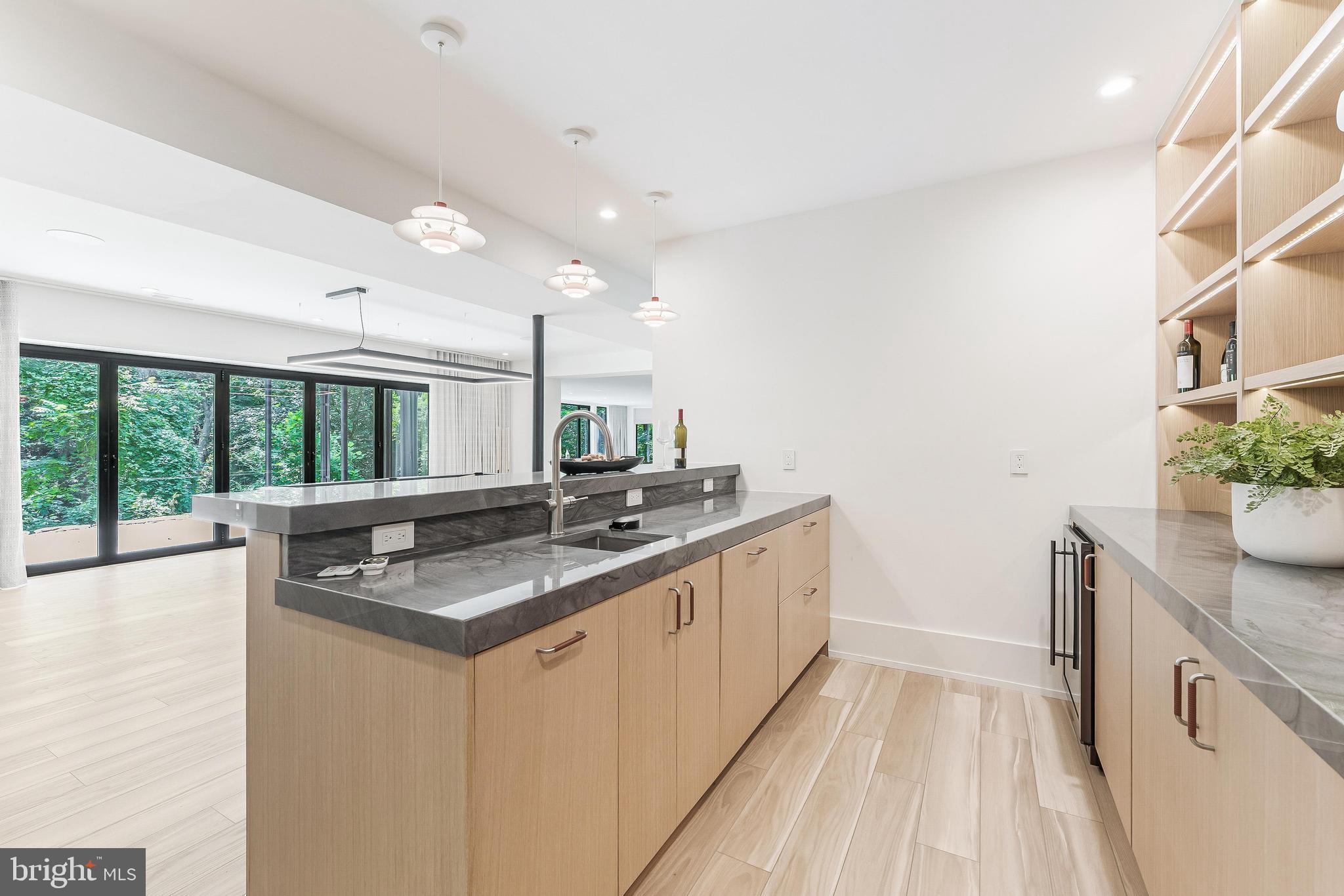 BELLEVUE FOREST - Residential