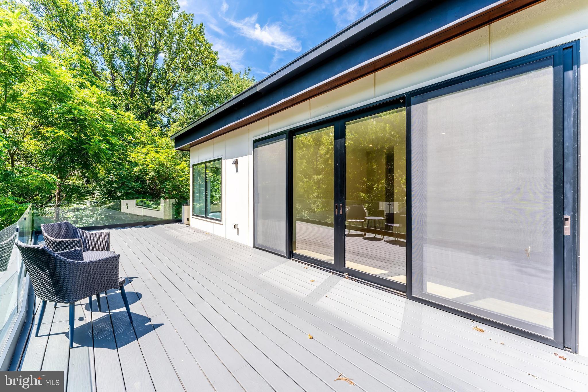BELLEVUE FOREST - Residential
