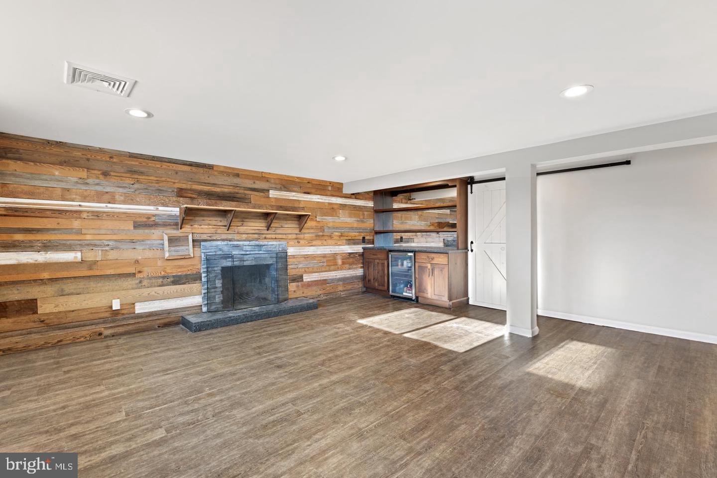 GULPH MILLS VIL - Residential