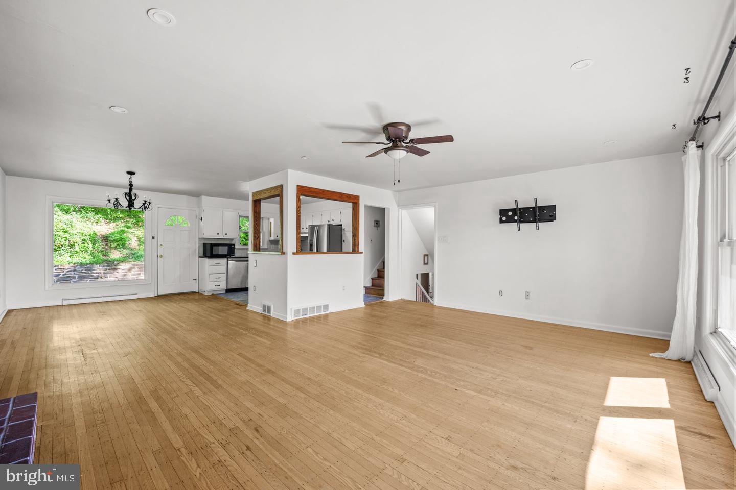 GULPH MILLS VIL - Residential
