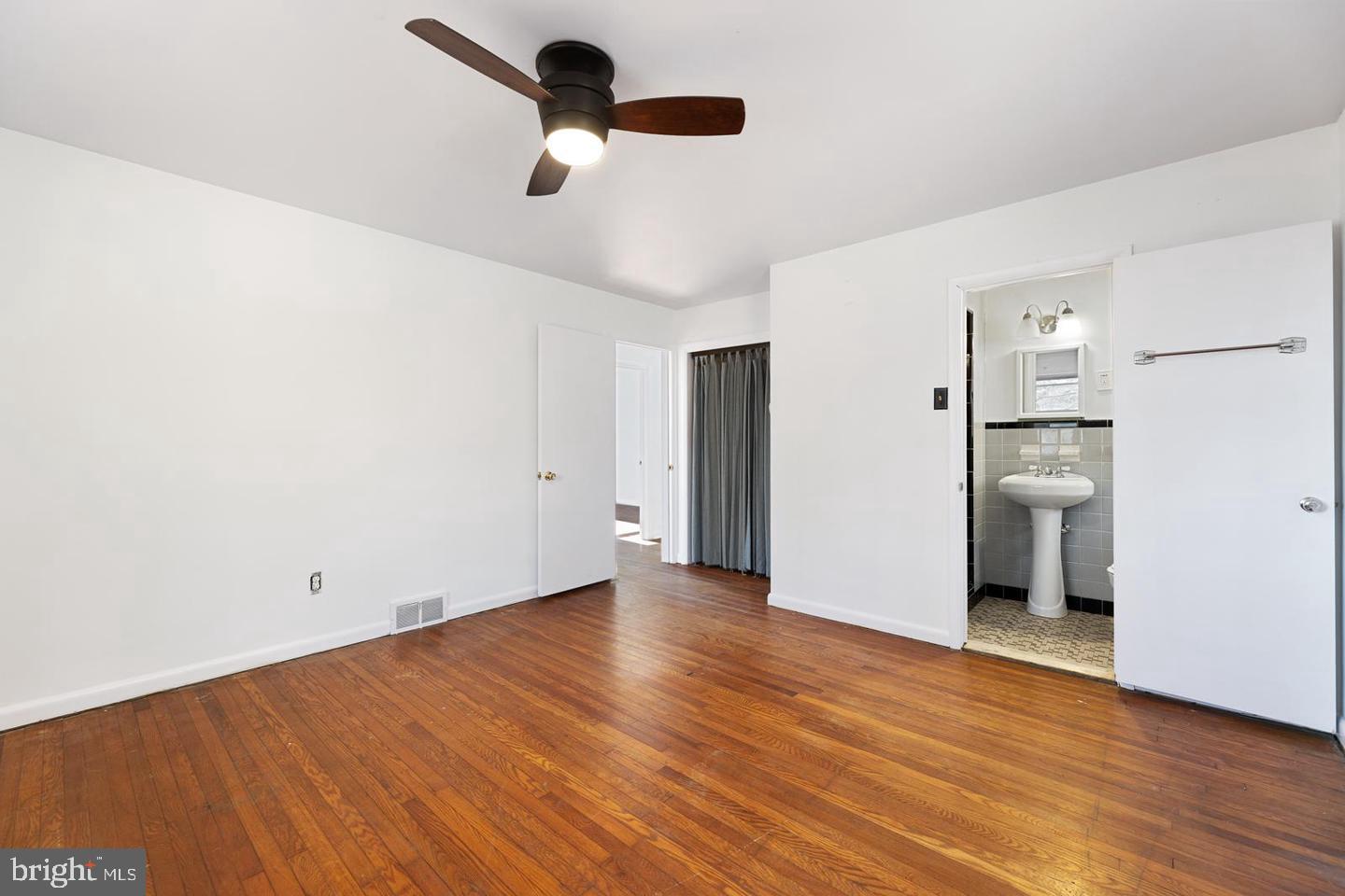 GULPH MILLS VIL - Residential