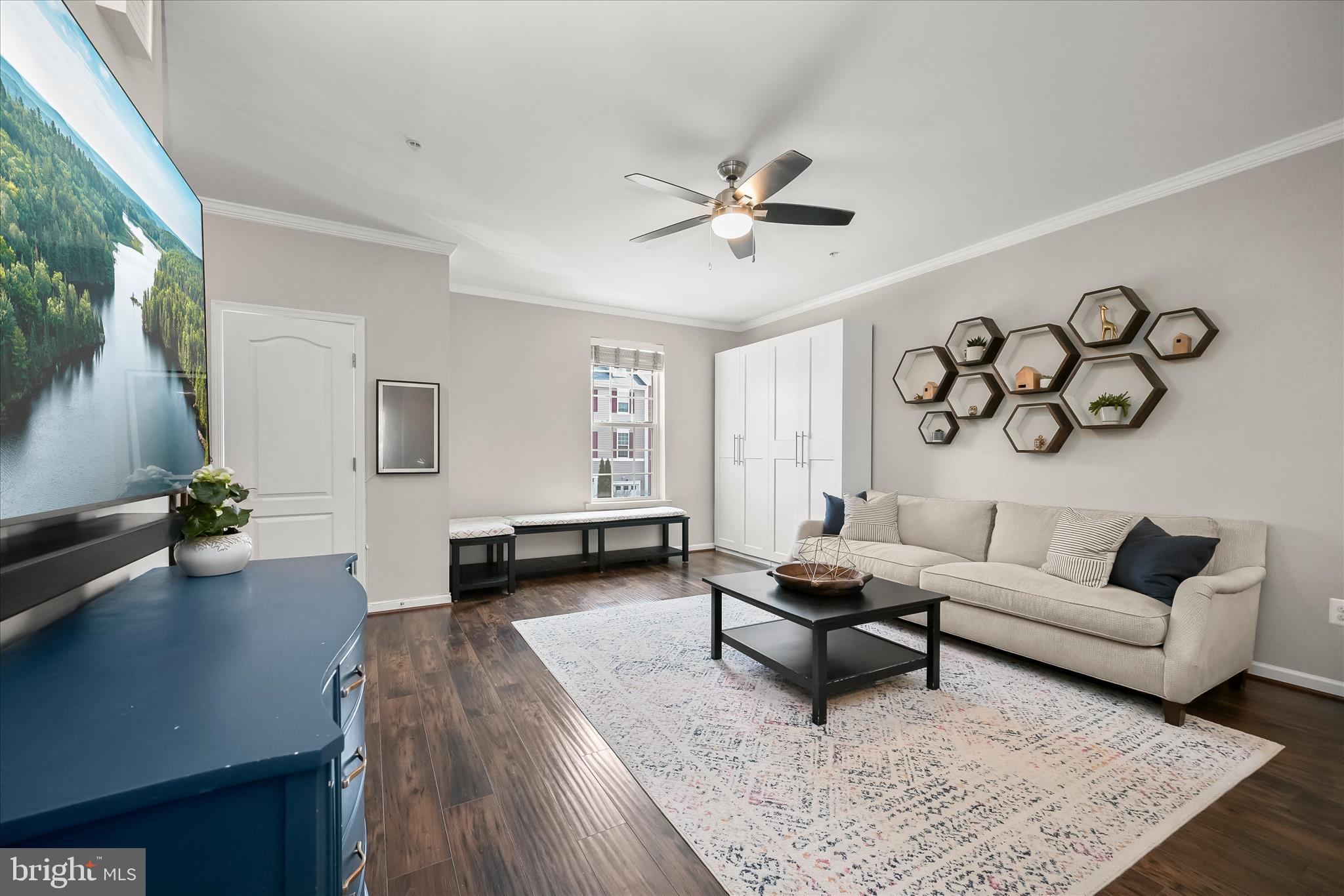 HIGH RIDGE MEADOWS - Residential