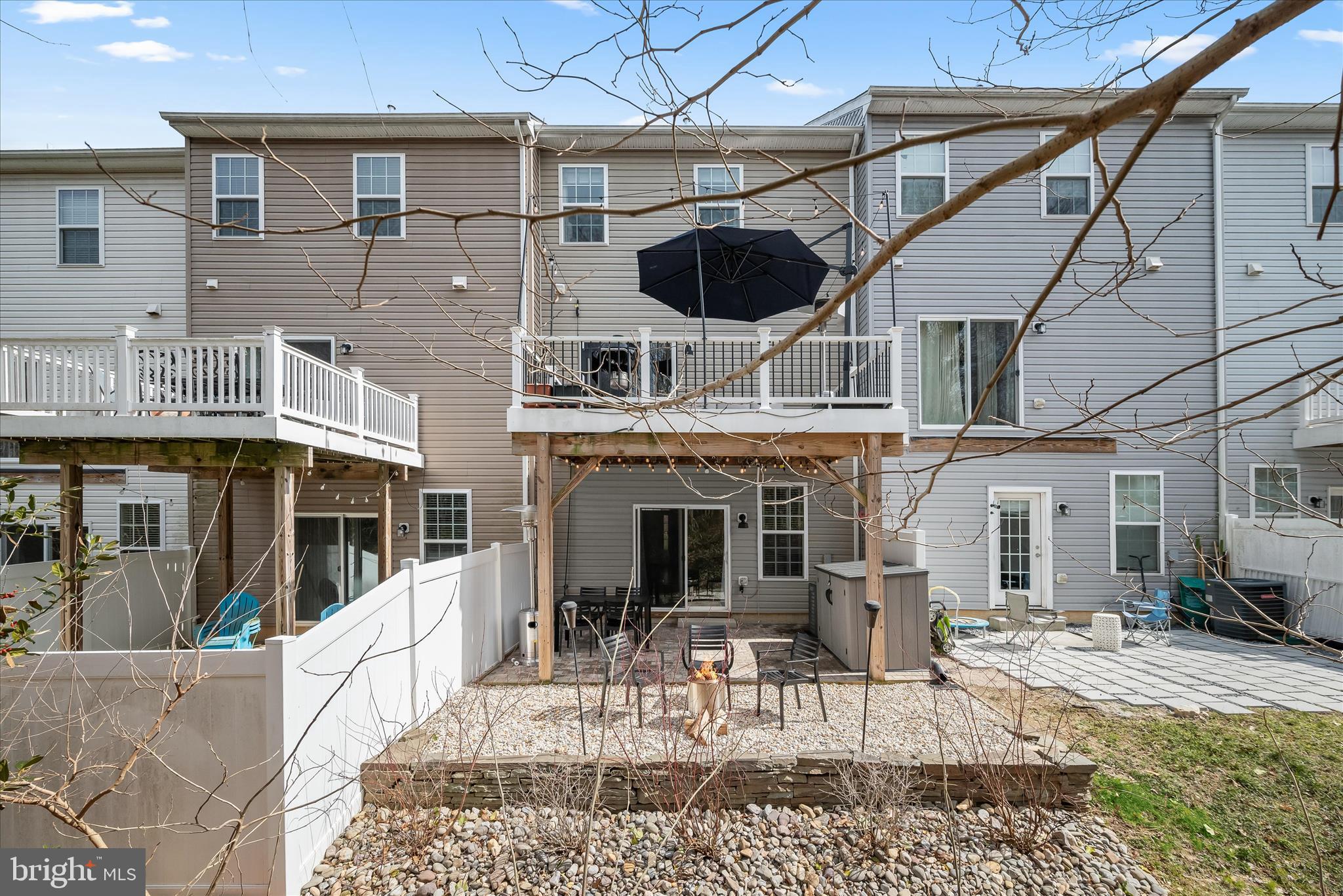 HIGH RIDGE MEADOWS - Residential