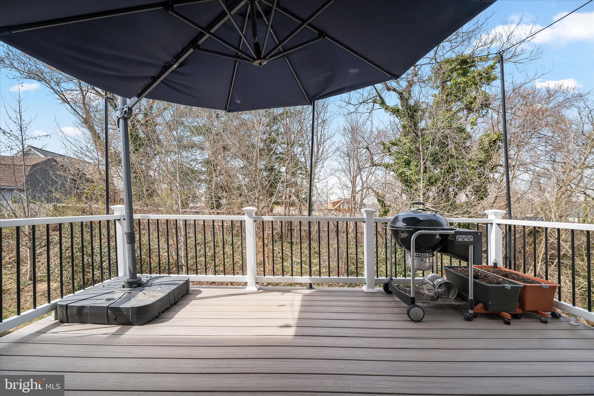 HIGH RIDGE MEADOWS - Residential