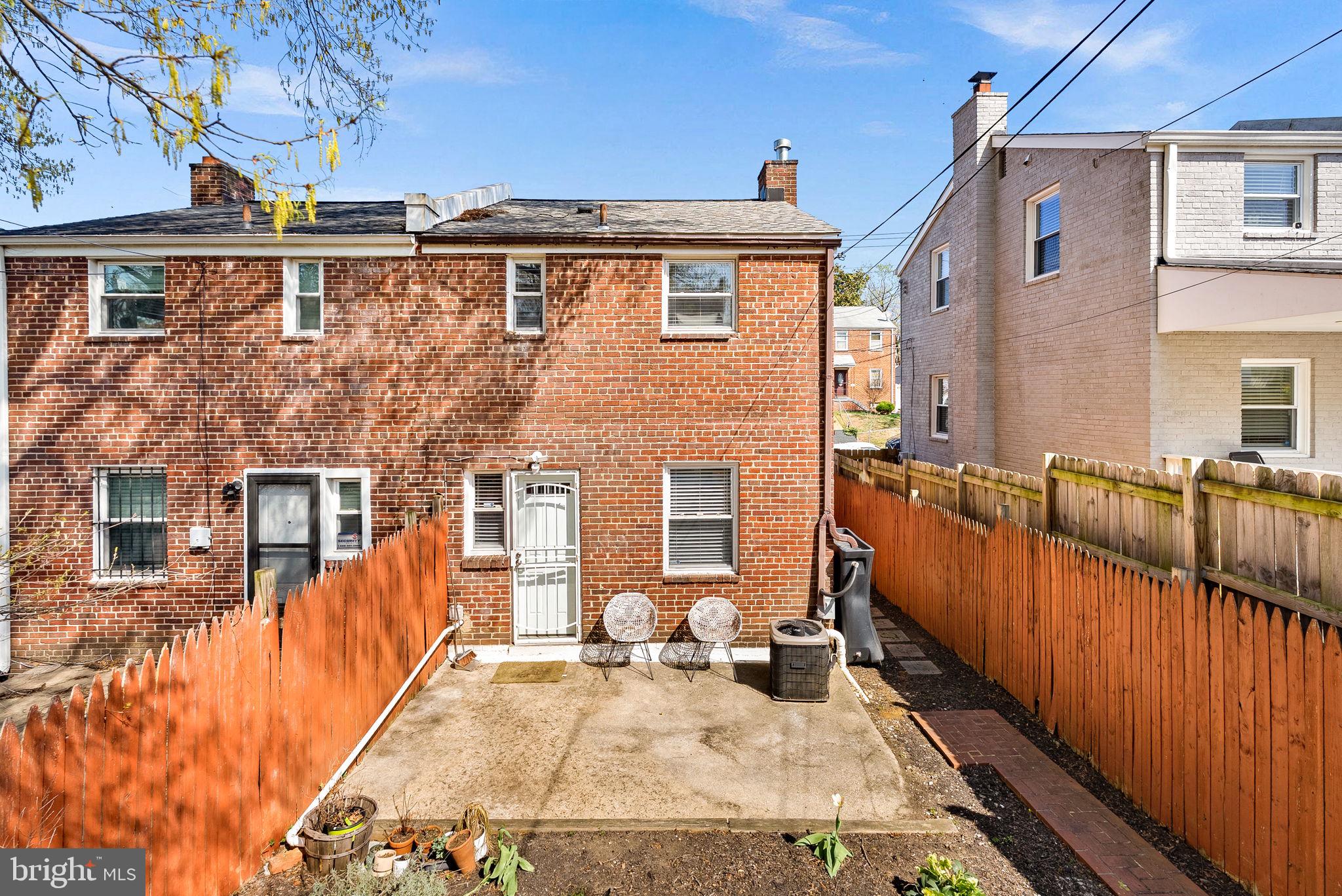 FORT DUPONT PARK - Residential