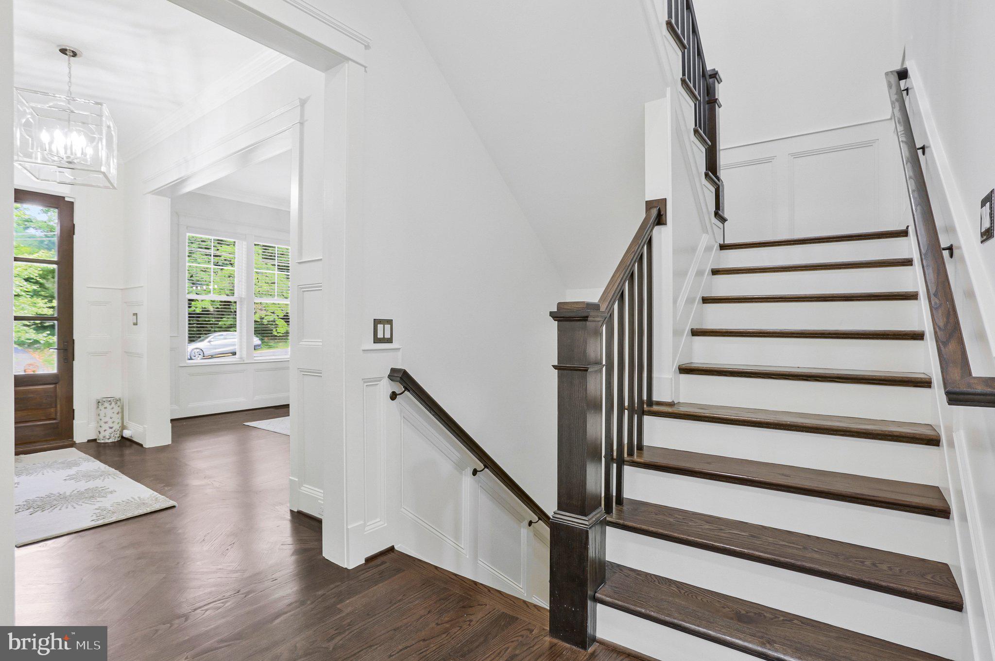 DIVINES CHESTERBROOK - Residential