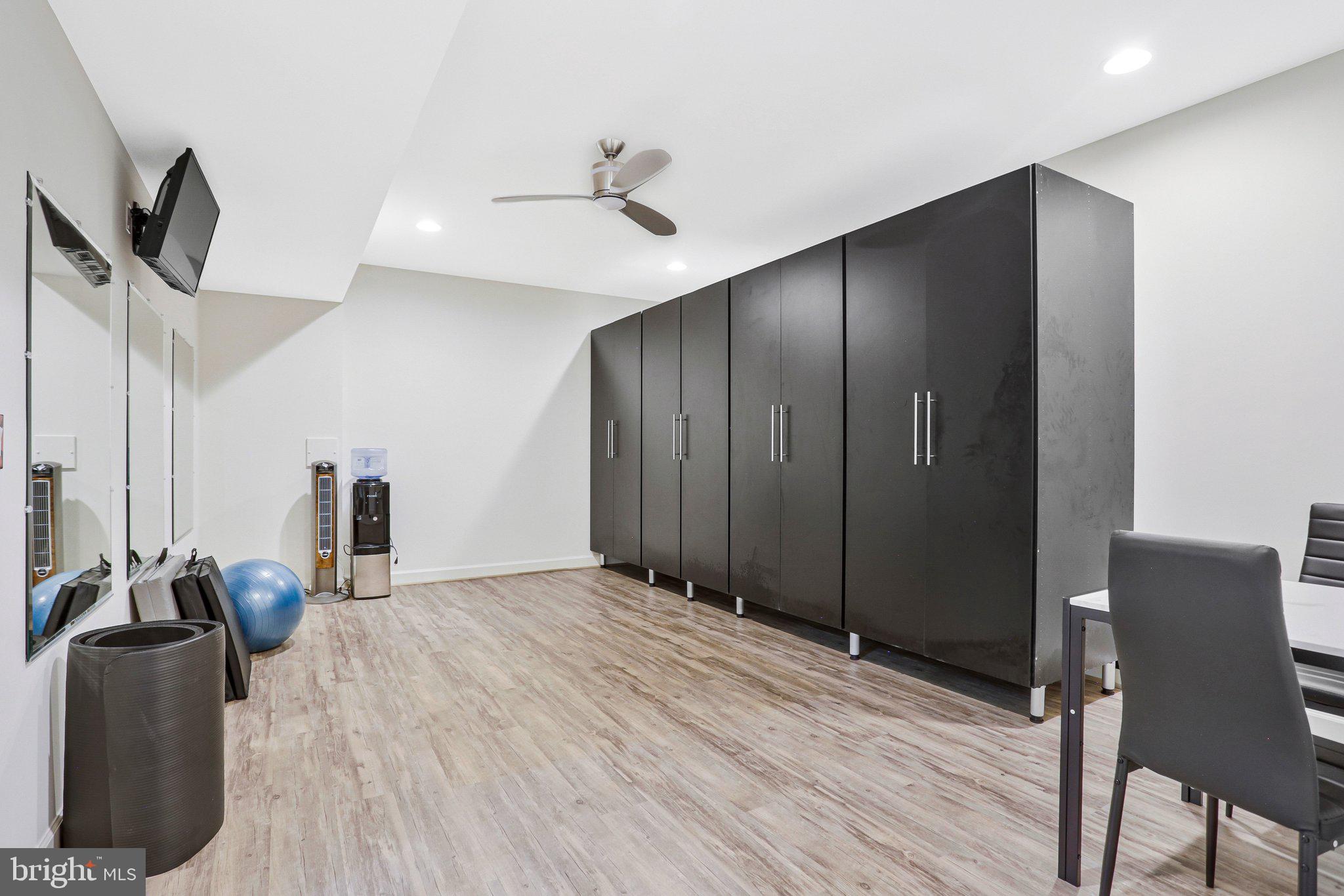 DIVINES CHESTERBROOK - Residential