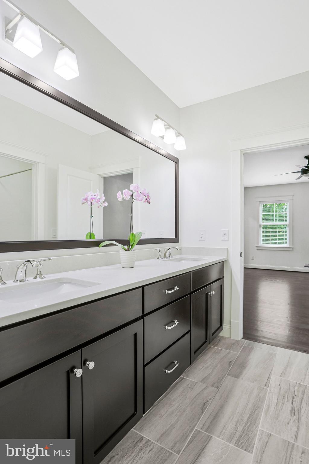 DIVINES CHESTERBROOK - Residential