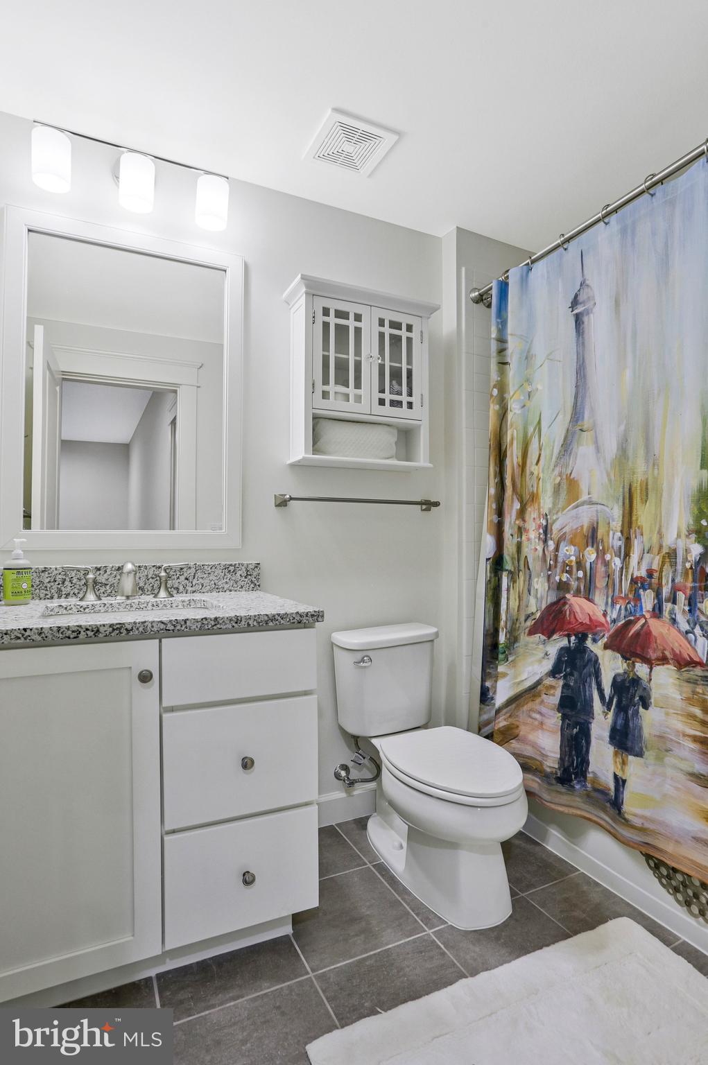 DIVINES CHESTERBROOK - Residential
