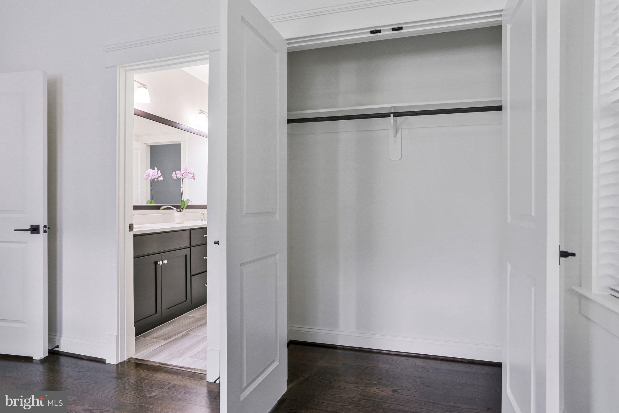 DIVINES CHESTERBROOK - Residential