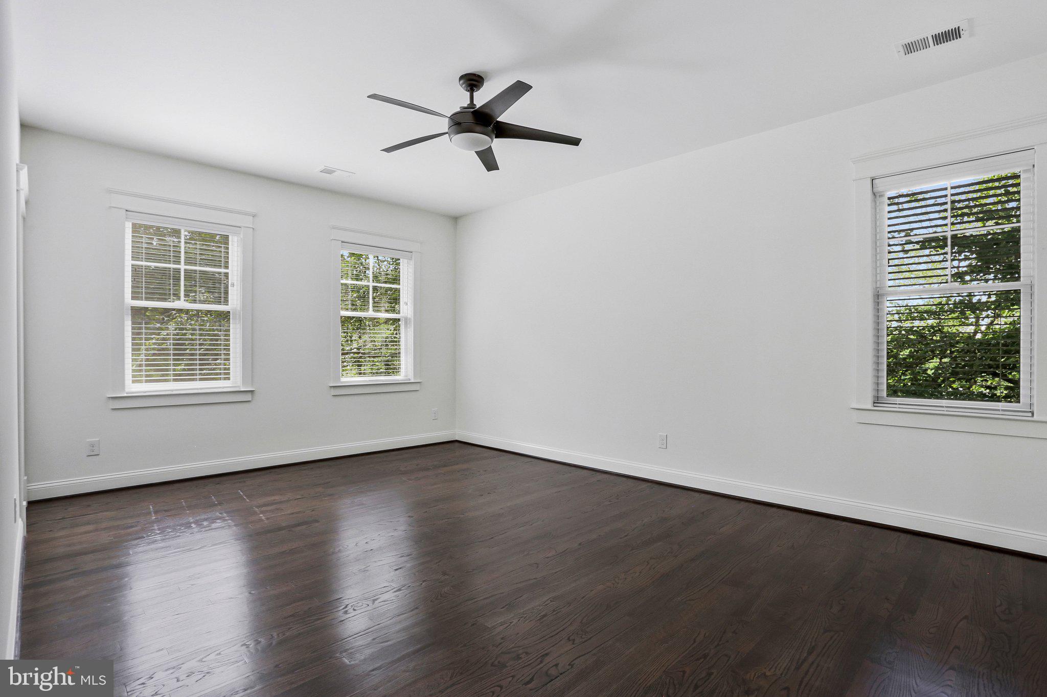DIVINES CHESTERBROOK - Residential