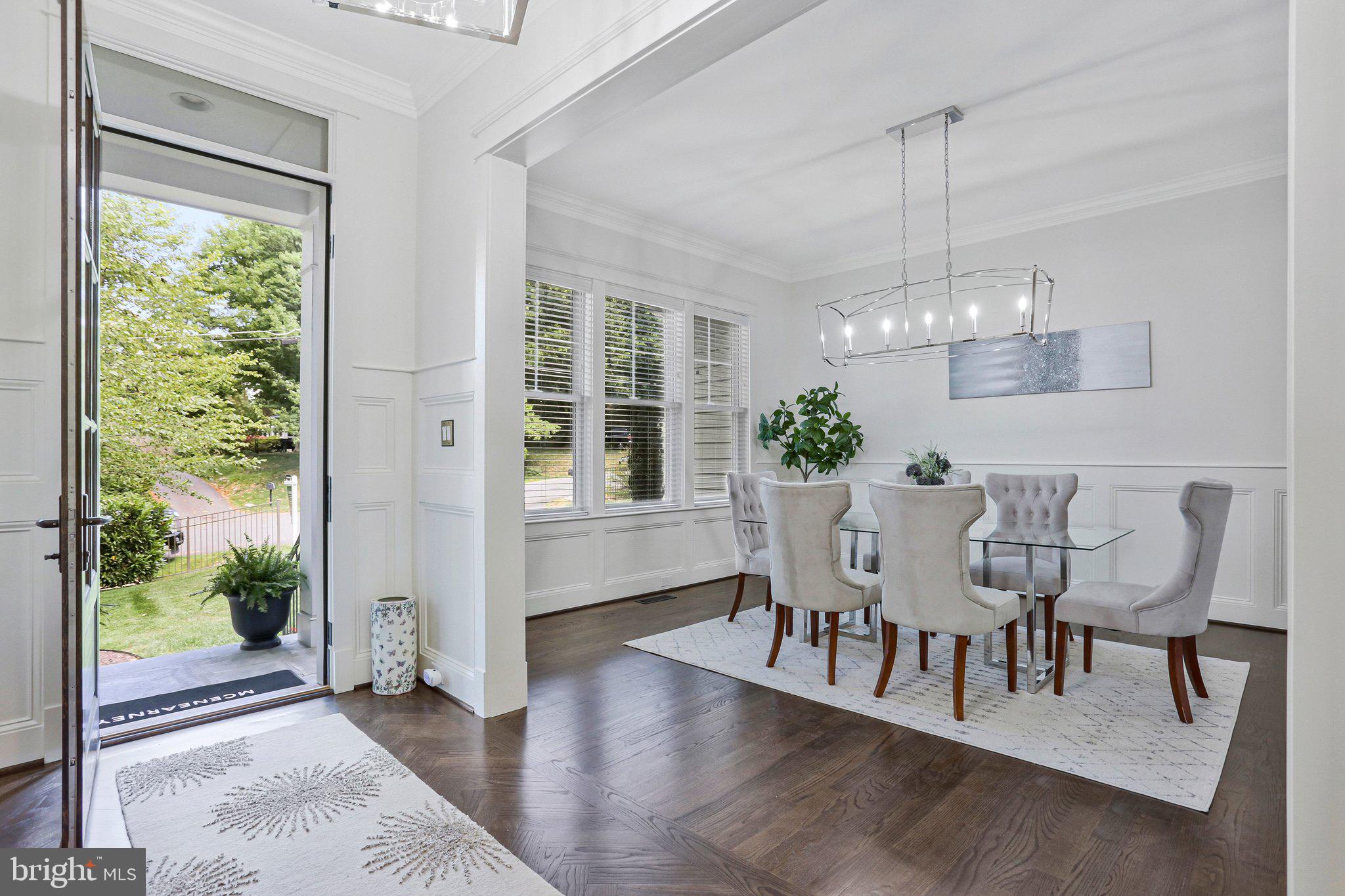 DIVINES CHESTERBROOK - Residential
