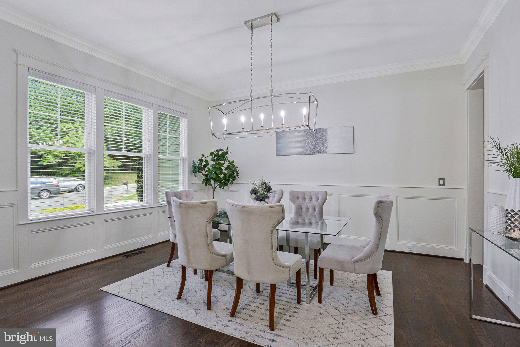 DIVINES CHESTERBROOK - Residential