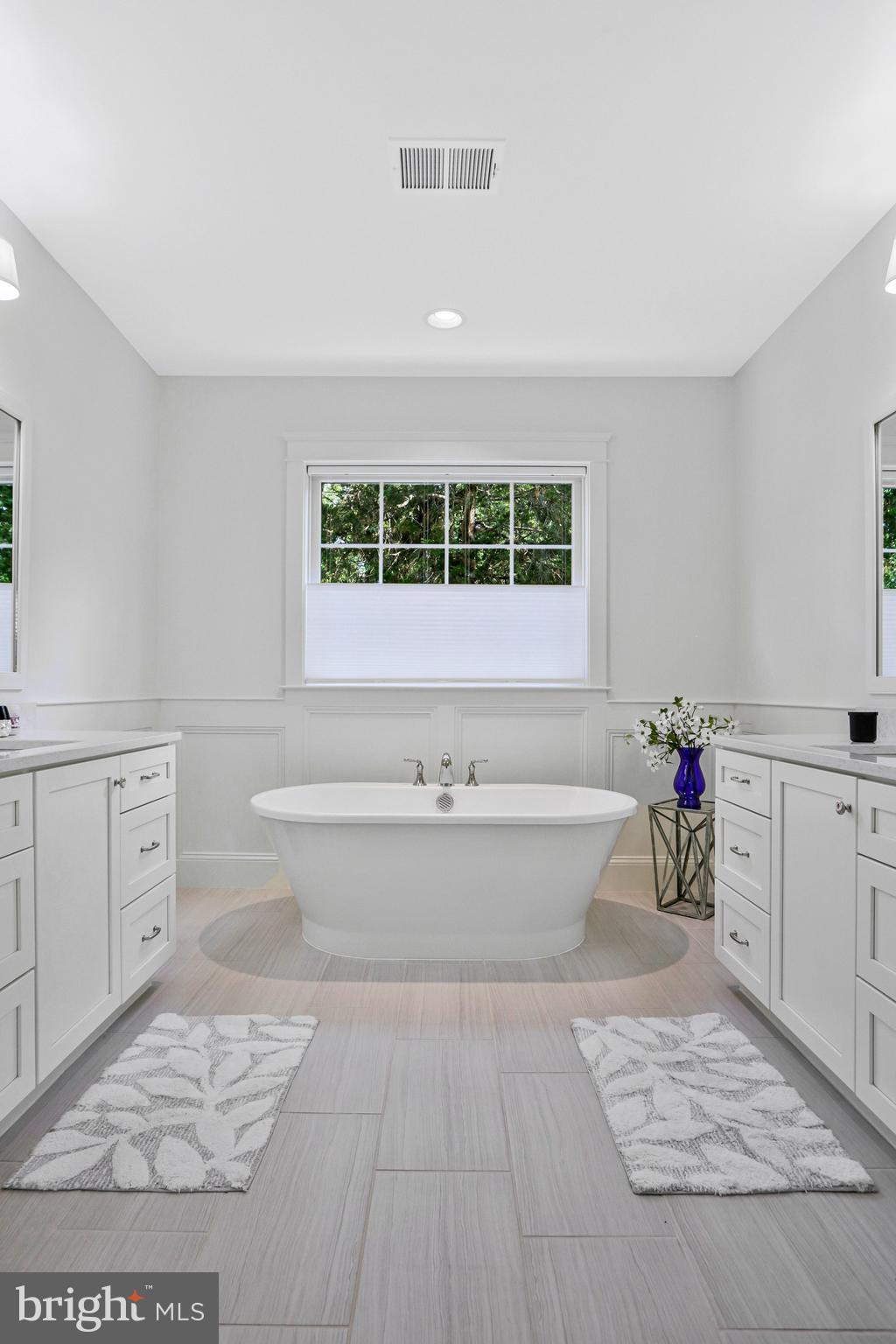 DIVINES CHESTERBROOK - Residential
