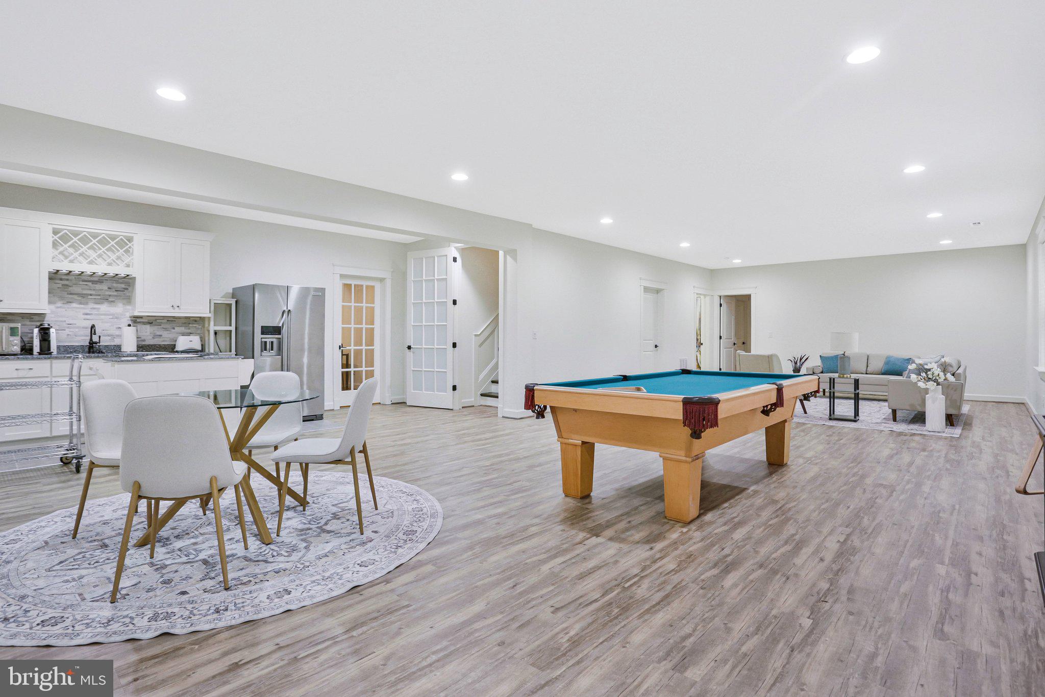 DIVINES CHESTERBROOK - Residential