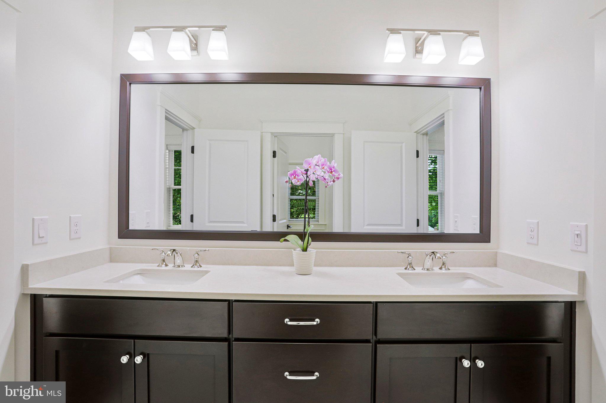 DIVINES CHESTERBROOK - Residential